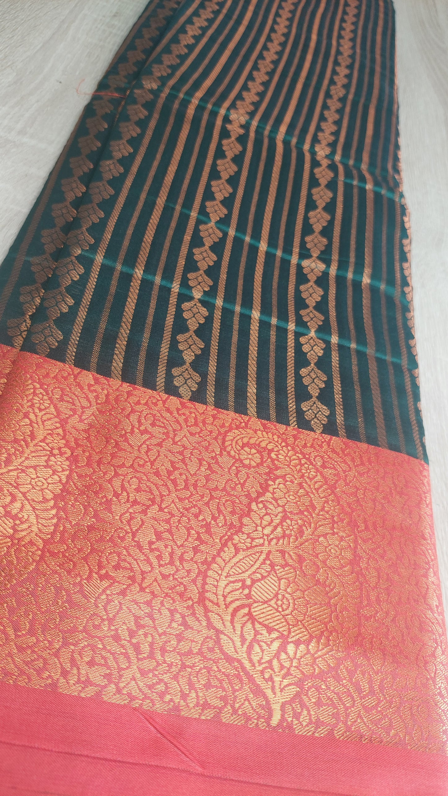 DIVIYA (GREEN)