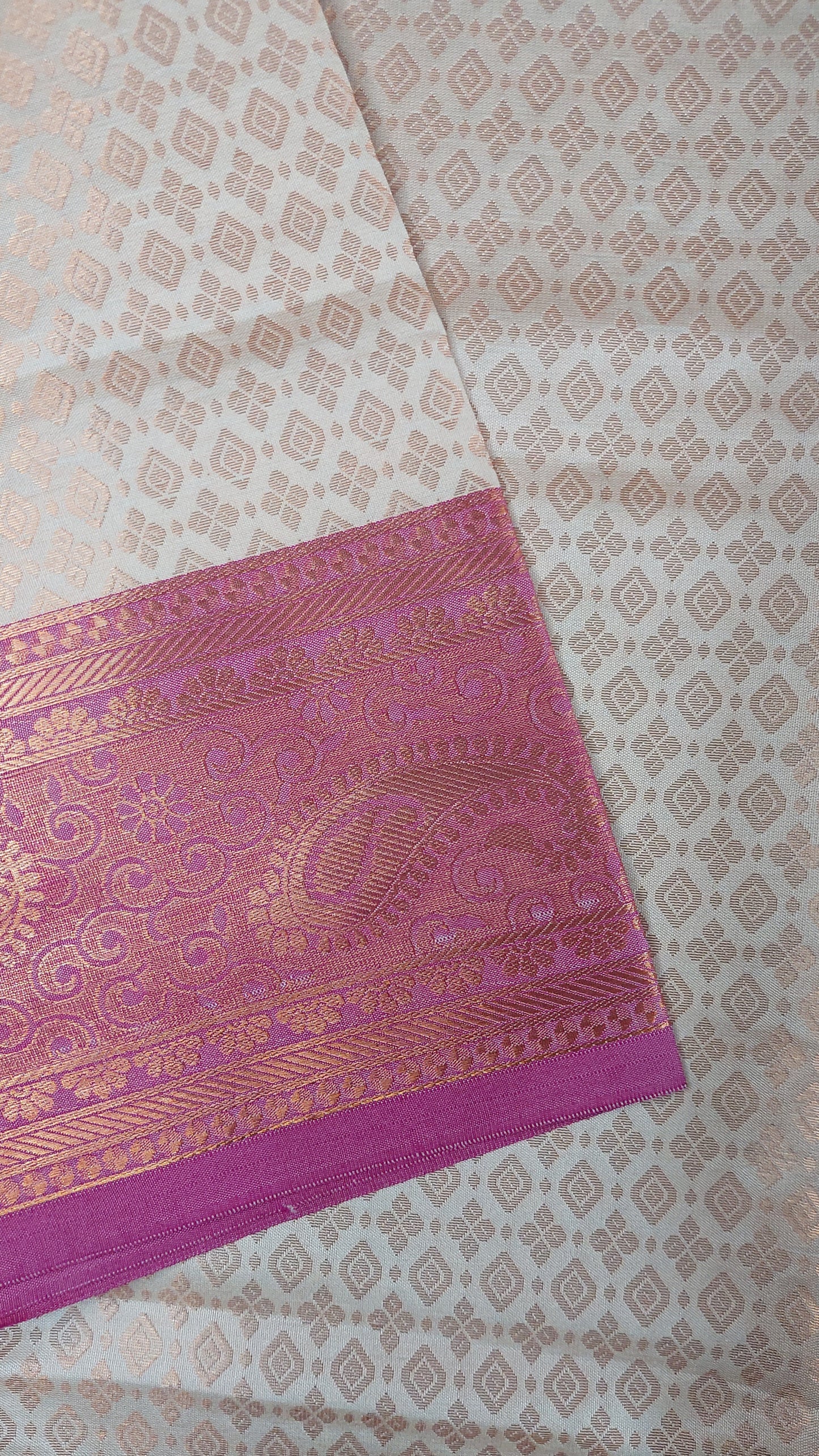 DIVIYA (DUSTY BEIGE)