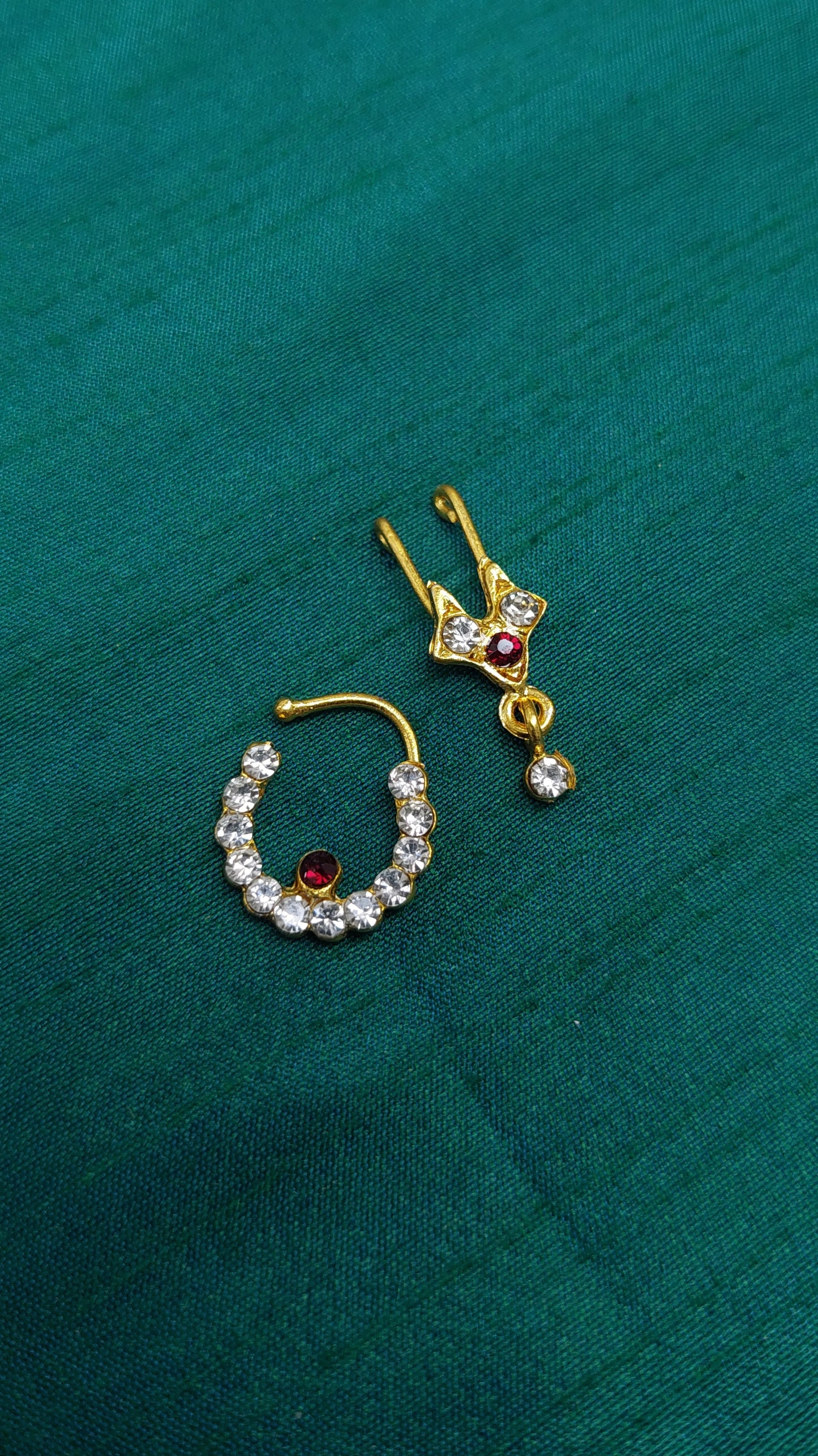 DUAL NOSE PINS 0013