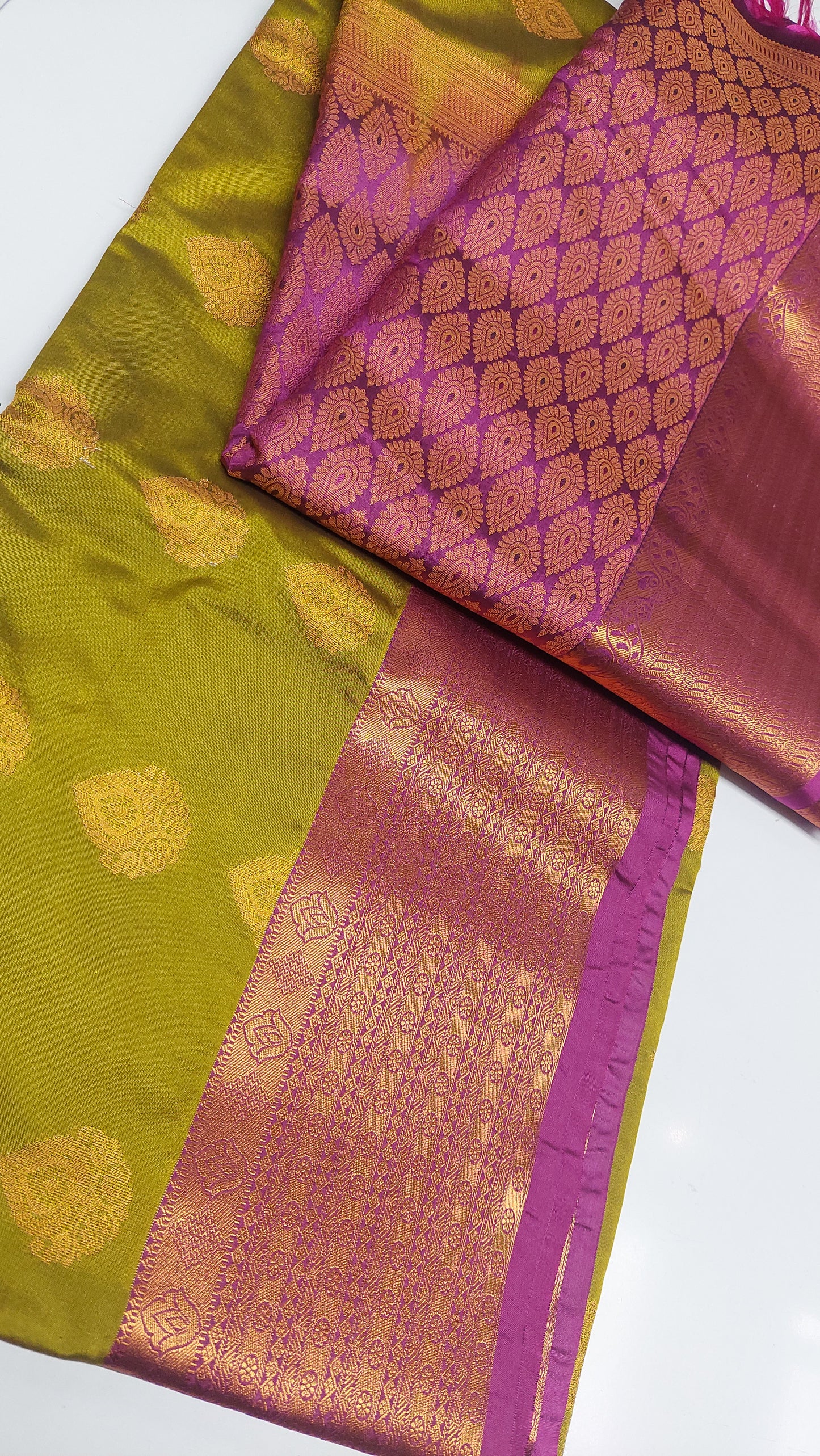 THANIYA