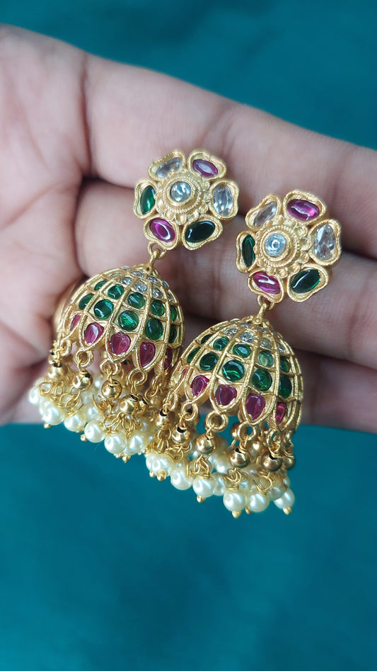 ANTIQUE GOLD A.D. STONE JUMKHAS E0204