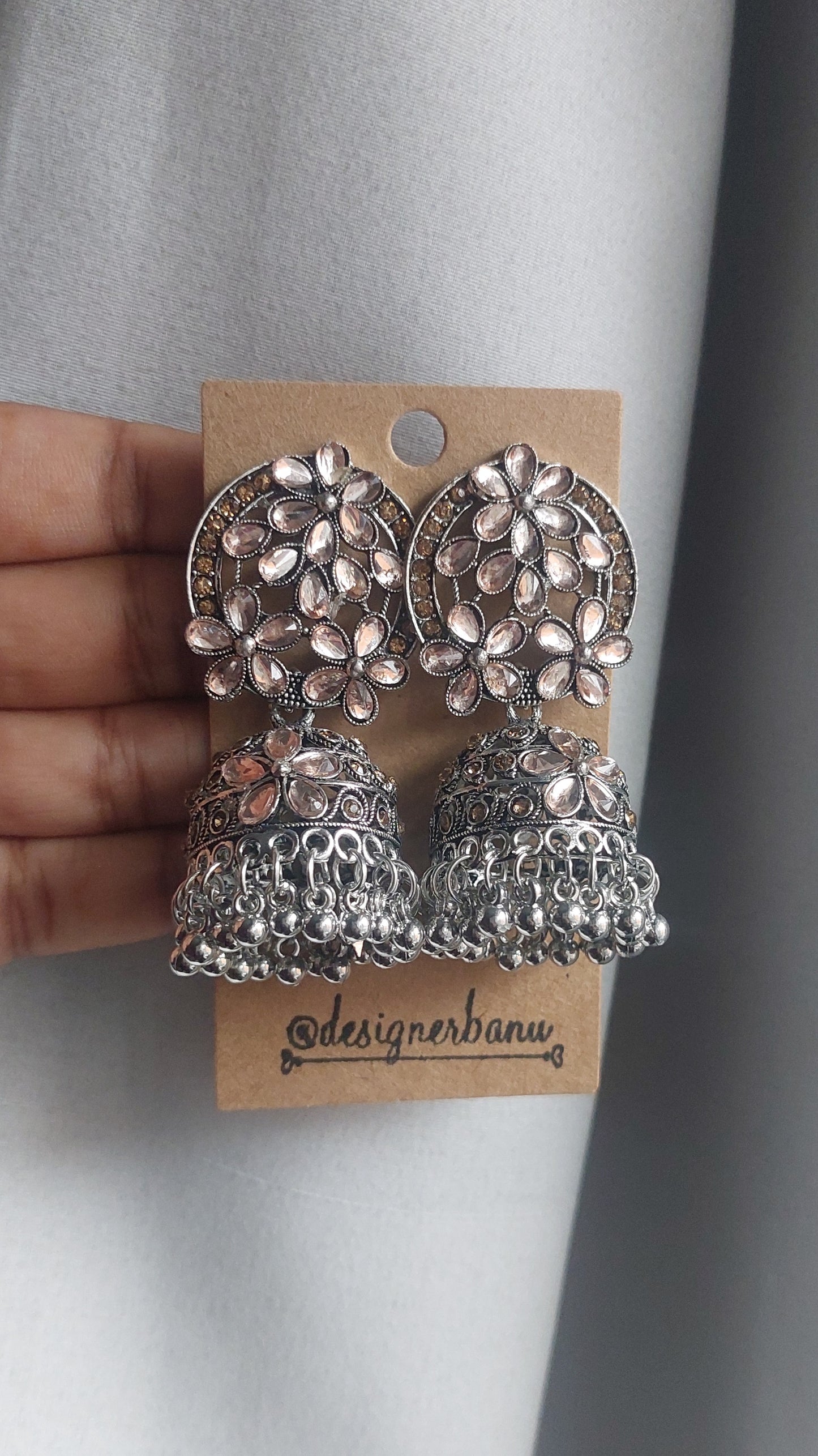 ANTIQUE SILVER JUMKHAS E0093