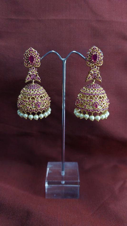 ANTIQUE GOLD A.D. STONE JUMKHAS E0208