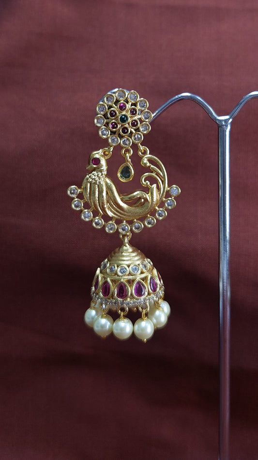 ANTIQUE GOLD A.D. STONE JUMKHAS E0212