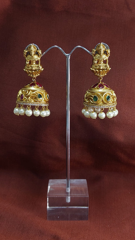 ANTIQUE GOLD A.D. STONE JUMKHAS E0224