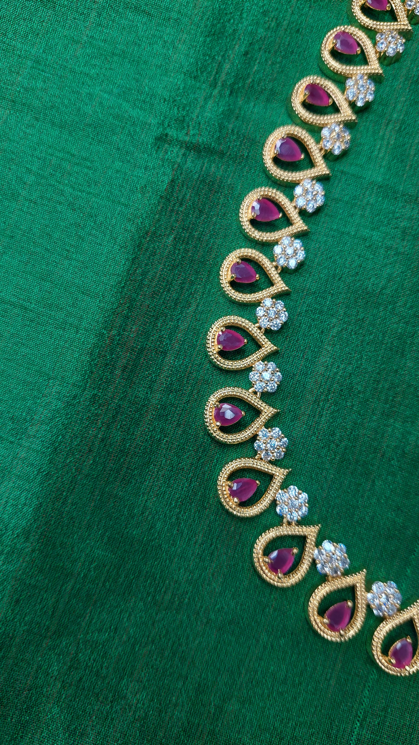 GOLD A.D. STONE SET 0060