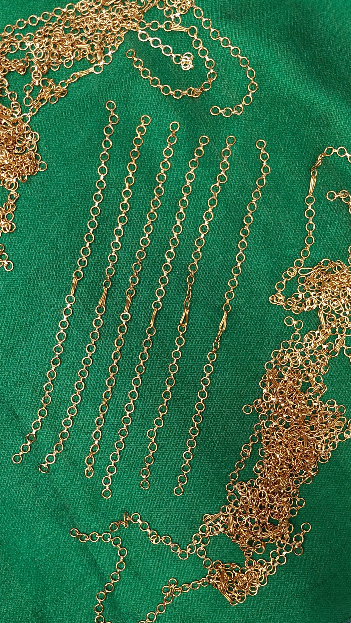 NECKLACE BACK CHAIN