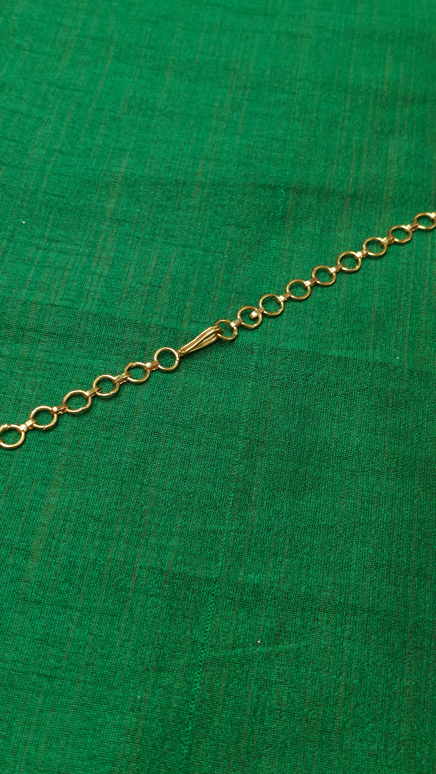 NECKLACE BACK CHAIN