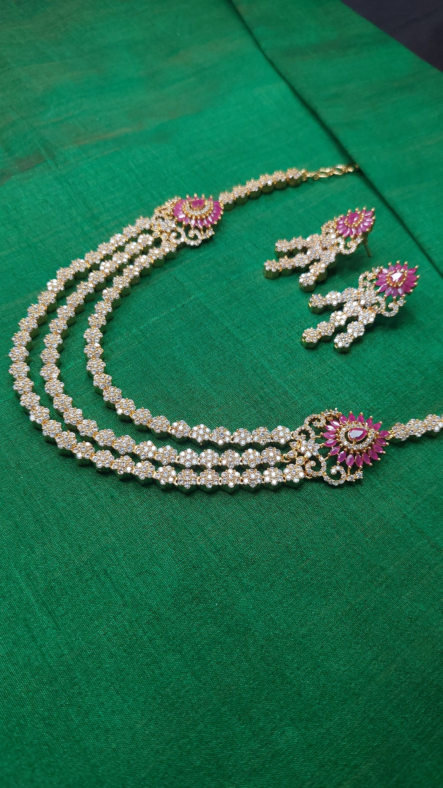 TRIPLE LAYER A.D. STONE SET