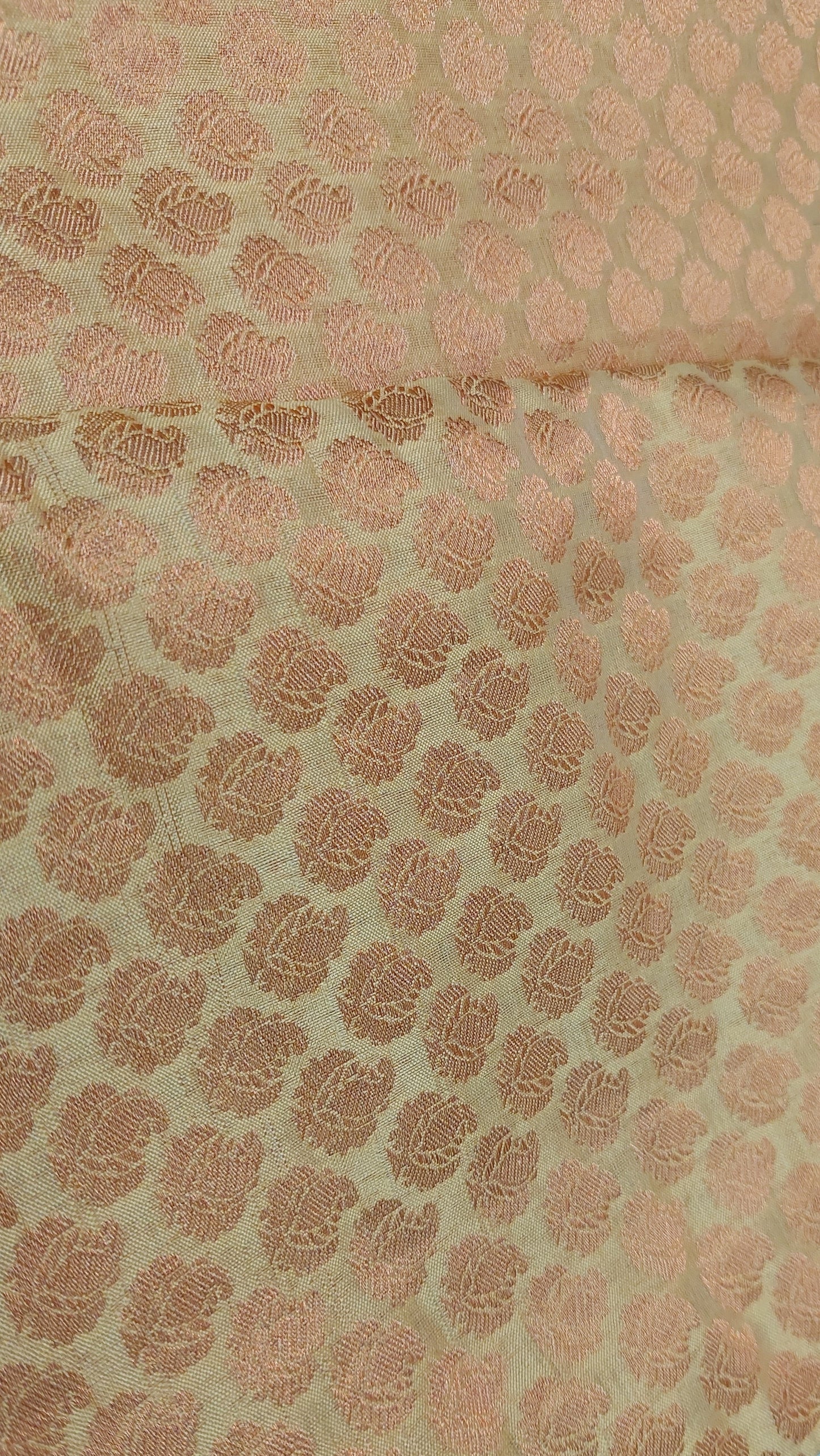 GOLD BROCADE MATERIAL 002