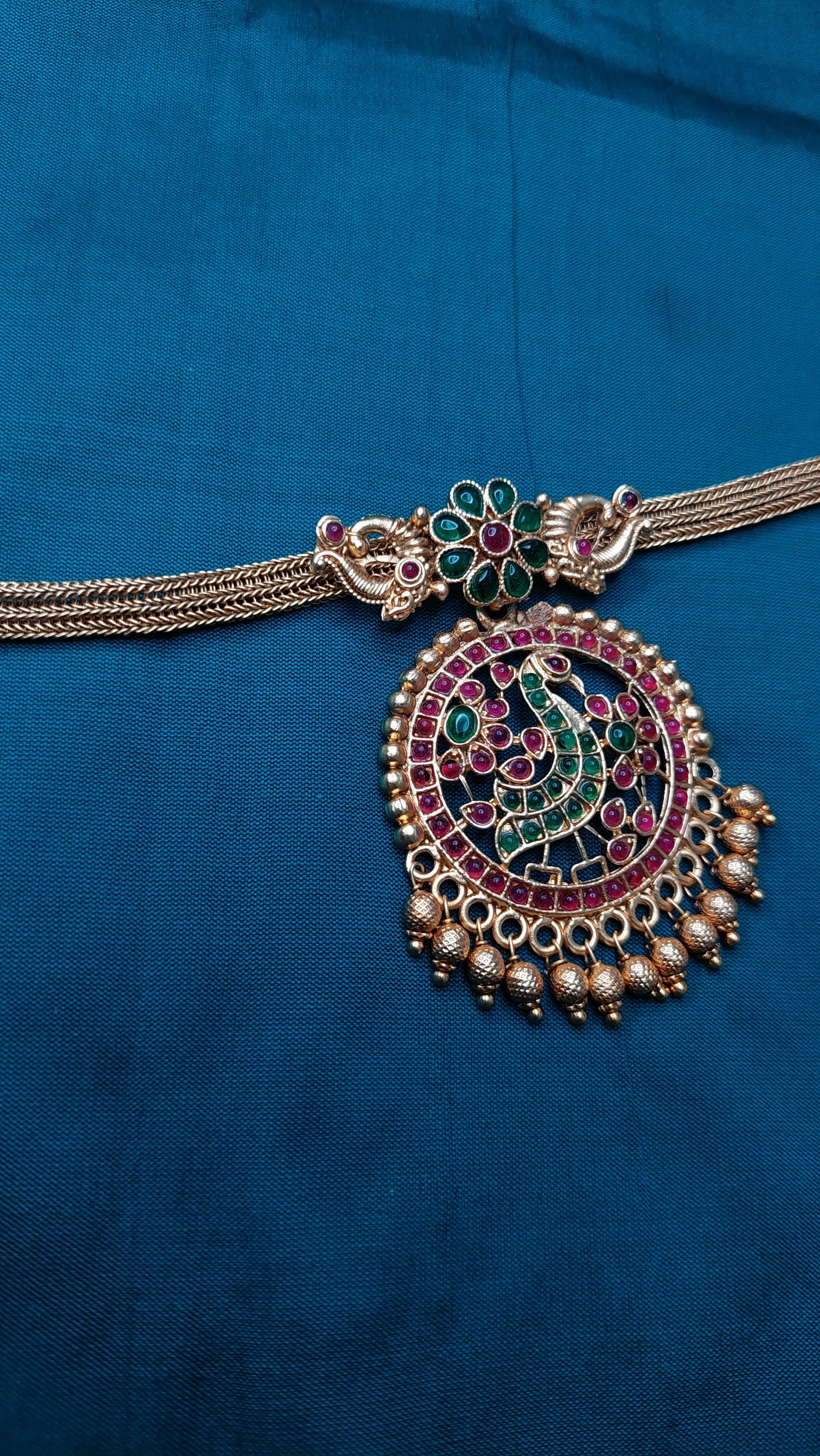 PEACOCK KEMP CHOCKER