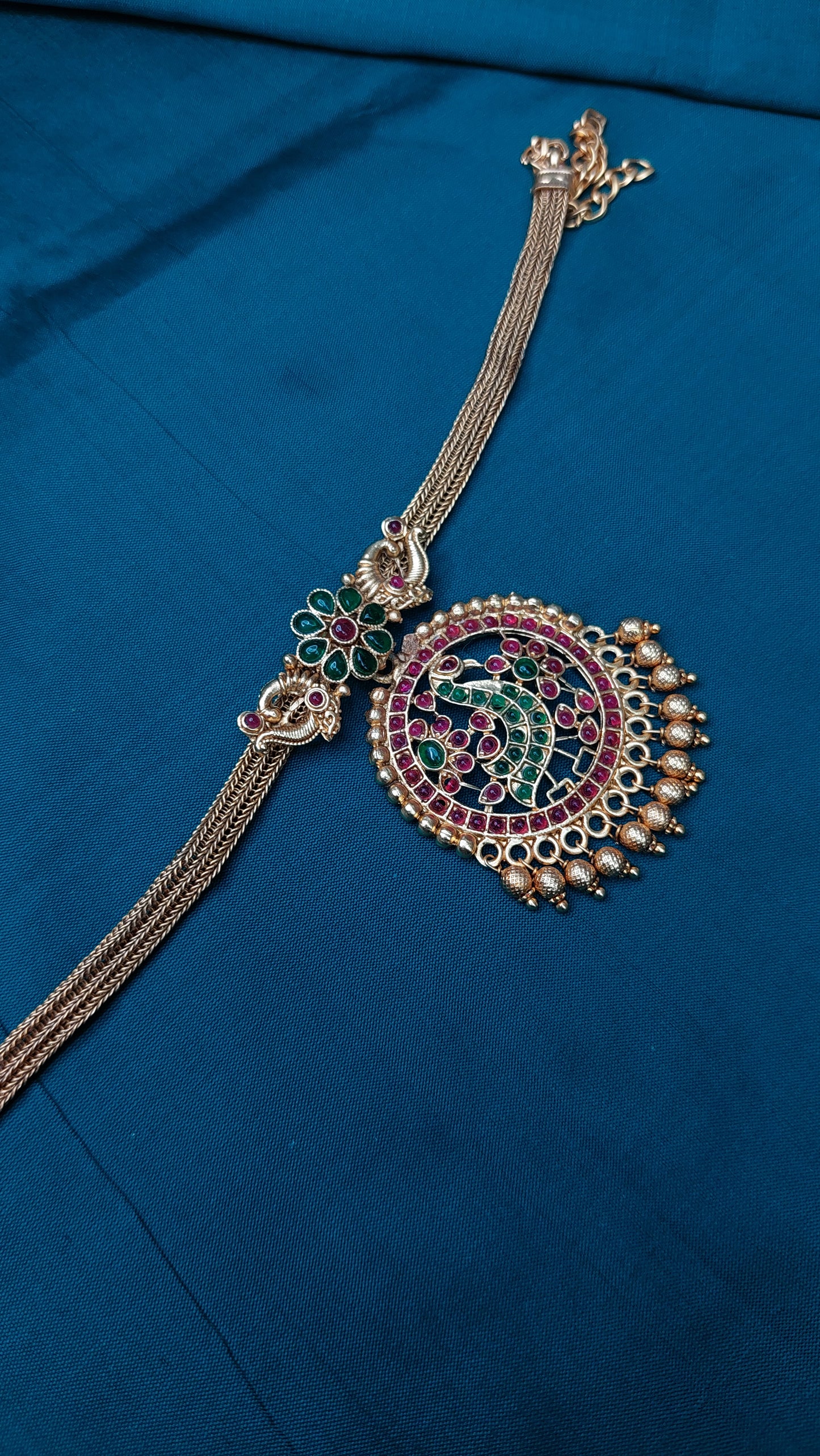 PEACOCK KEMP CHOCKER