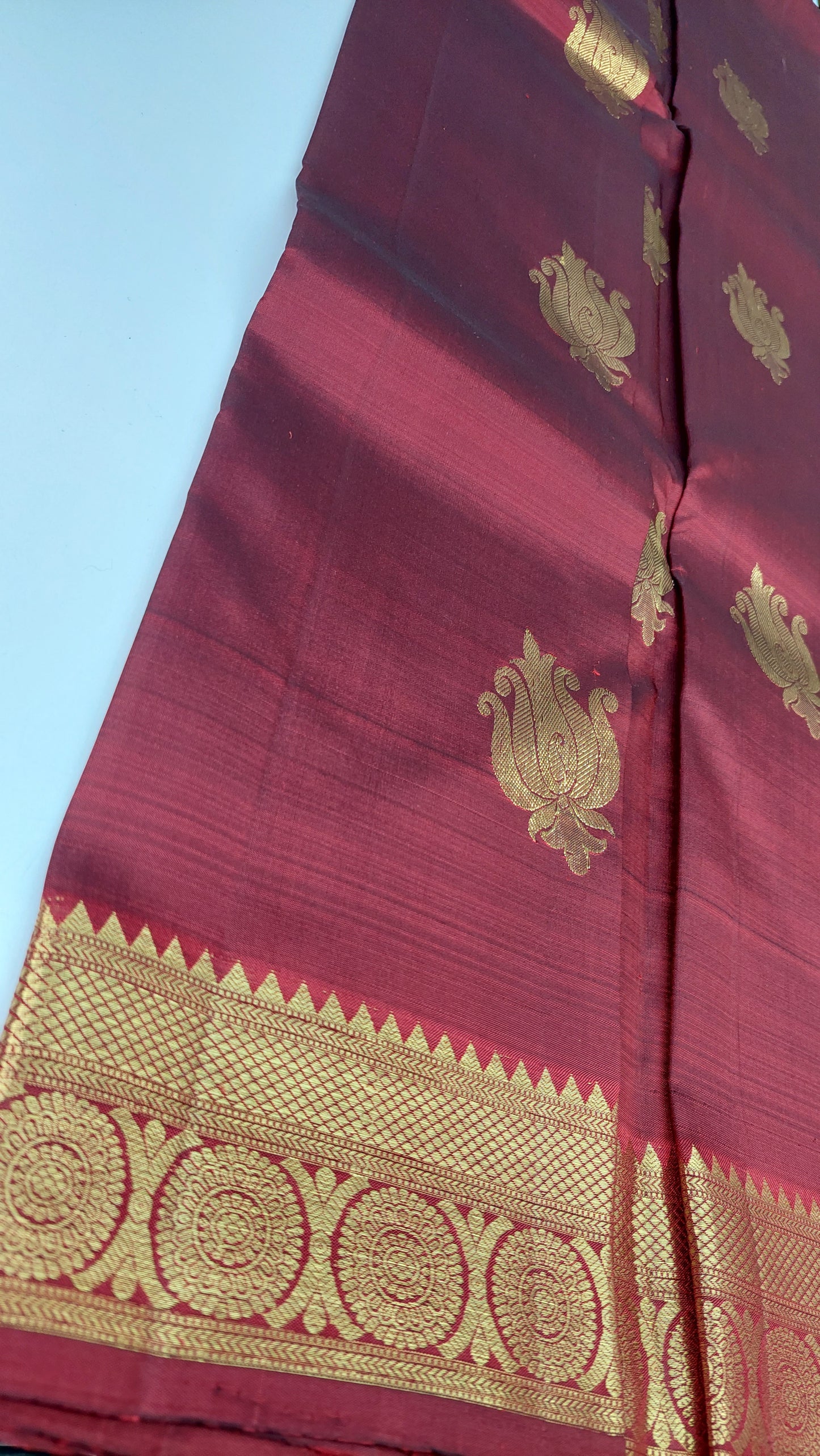 MAROON & GOLD ZARI KANJIPURAM
