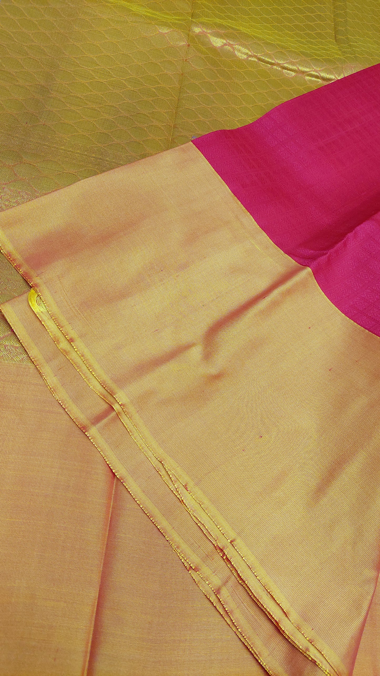 RED & YELLOW GOLD KANJIPURAM