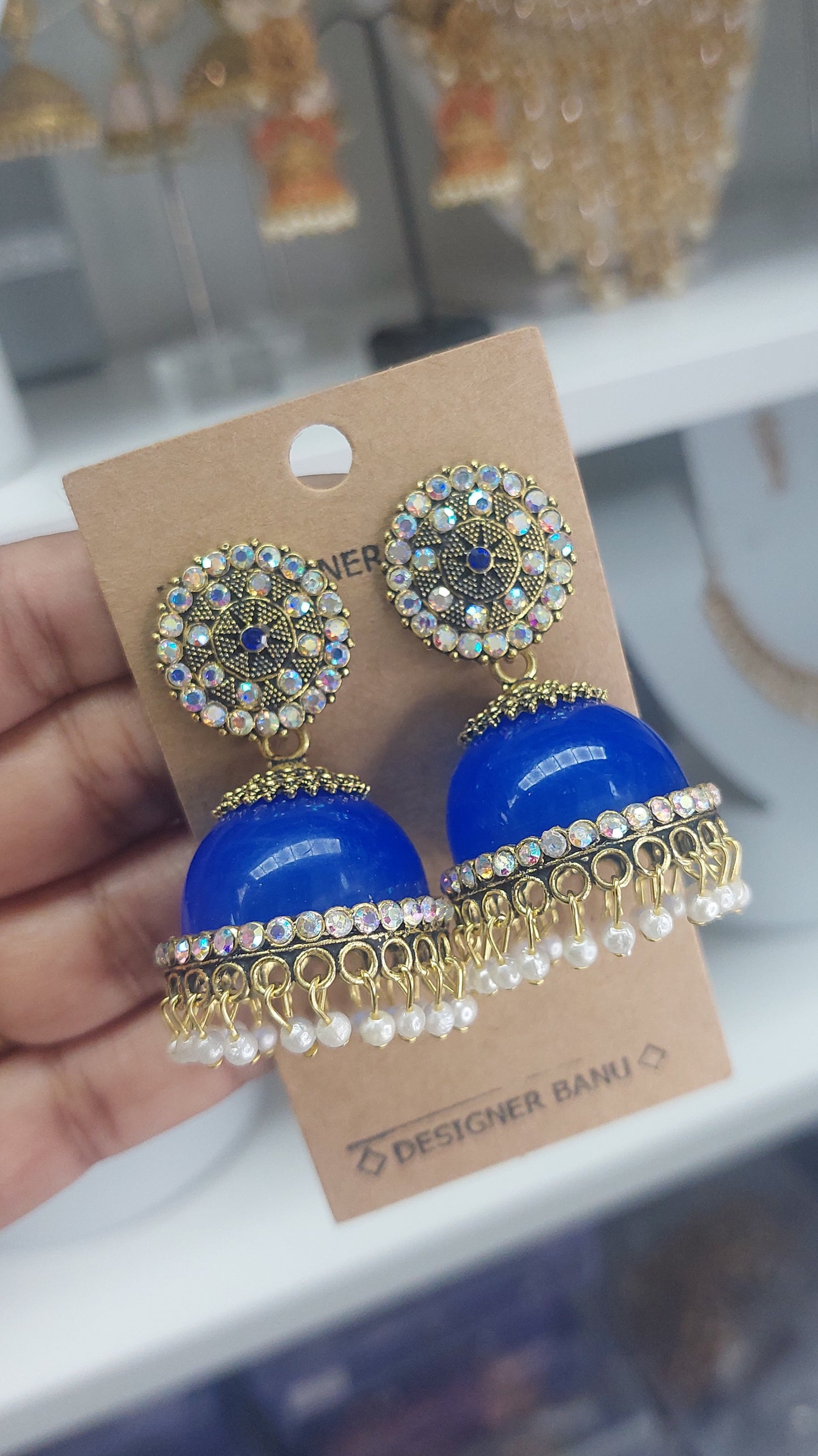ANTIQUE GOLD JUMKHAS E0236