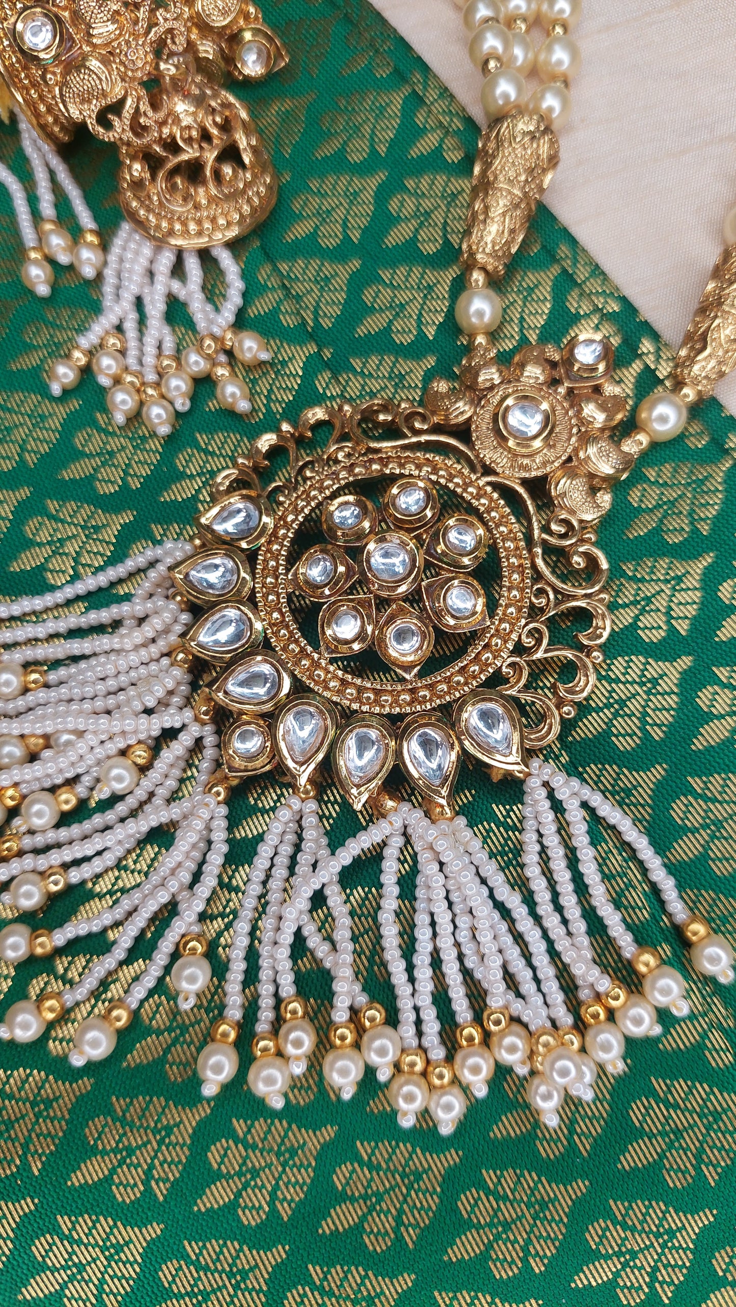 LONG PEARL NECKLACE SET