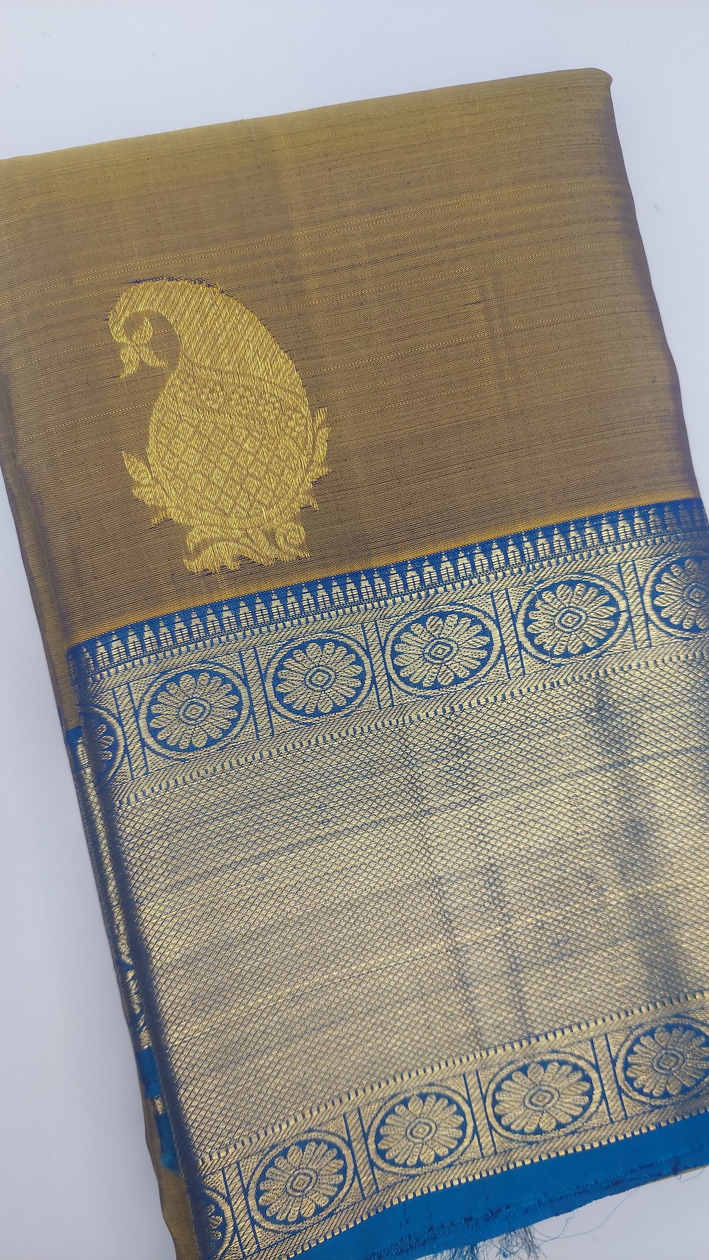 DOUBLE TONE PURE KANJIPURAM SILK SAREE