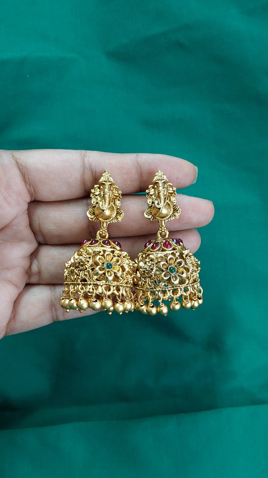 ANTIQUE GOLD A.D. STONE JUMKHAS E0246