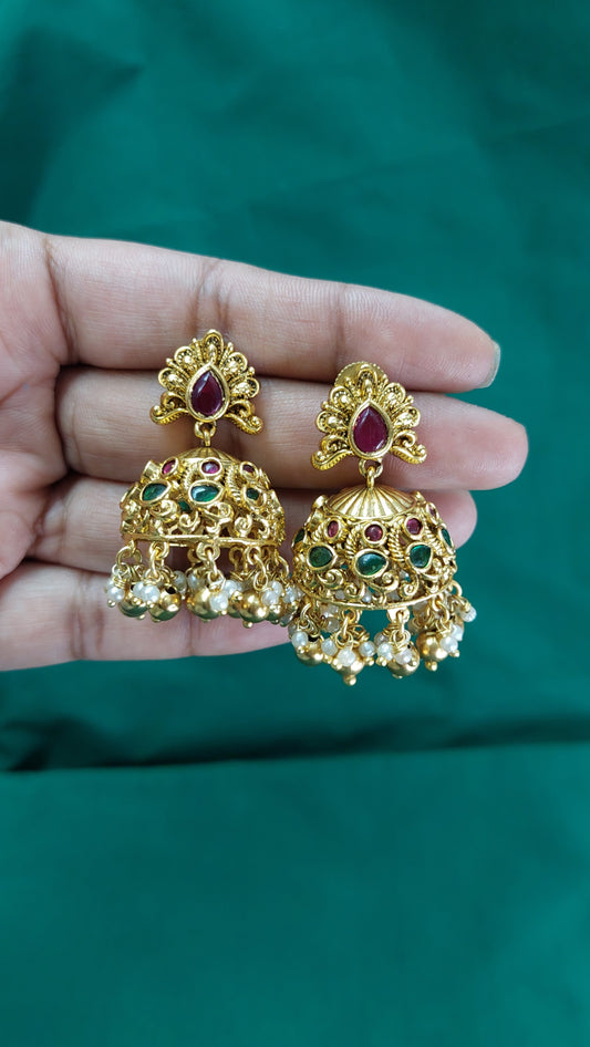 ANTIQUE GOLD A.D. STONE JUMKHAS E0249