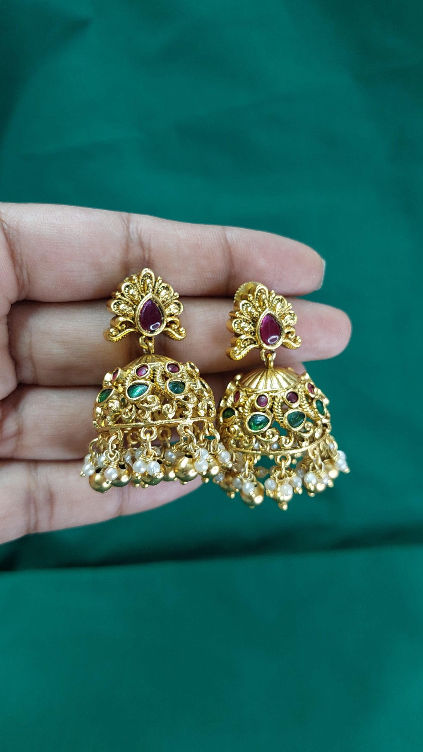 ANTIQUE GOLD A.D. STONE JUMKHAS E0249