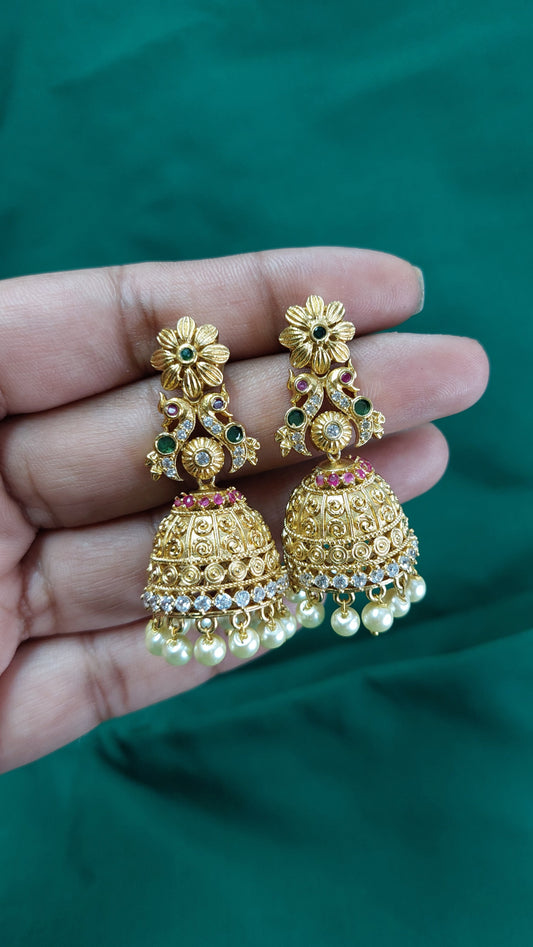 ANTIQUE GOLD A.D. STONE JUMKHAS E0251