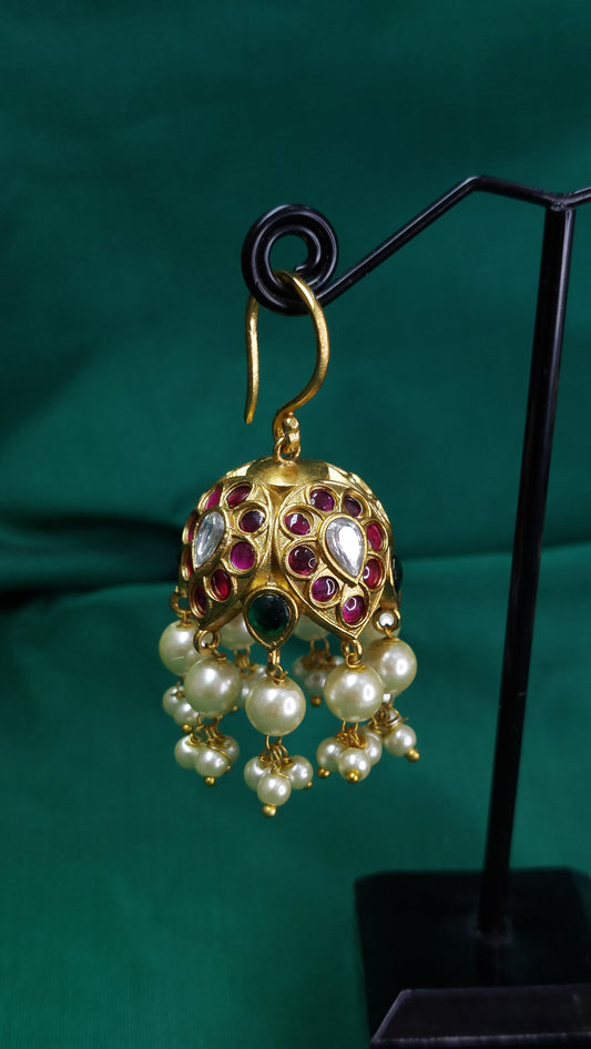 ANTIQUE GOLD A.D. STONE JUMKHAS E0253