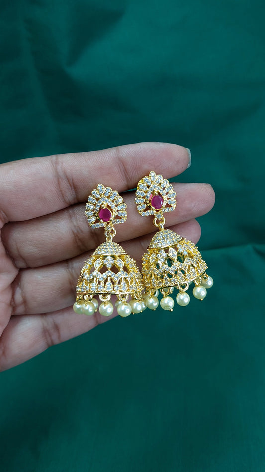 ANTIQUE GOLD A.D. STONE JUMKHAS E0254