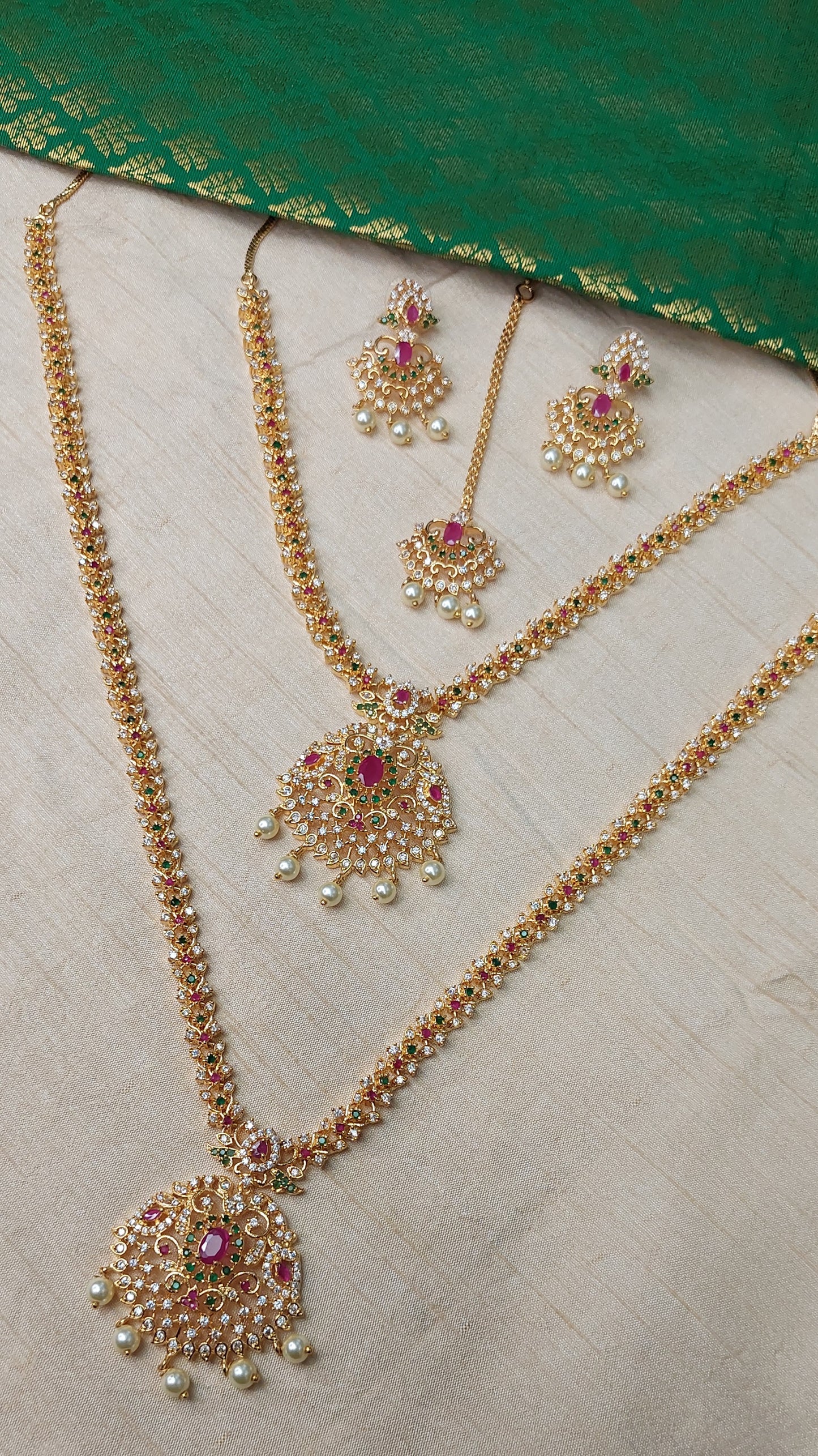 A.D. STONE BRIDAL SET 007