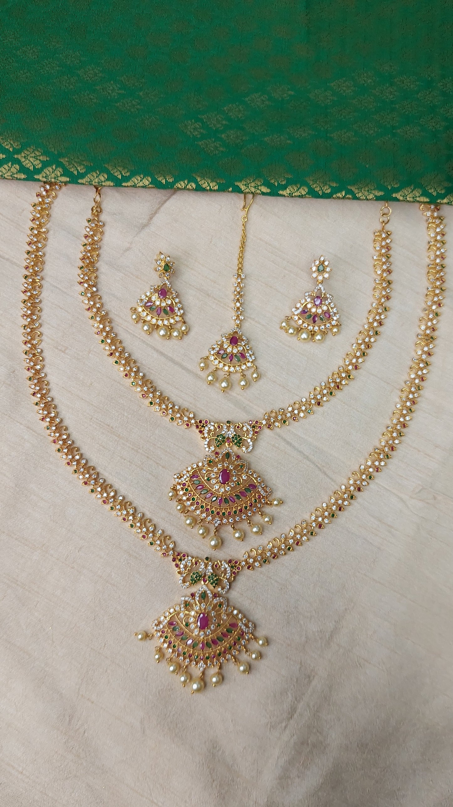 A.D. STONE BRIDAL SET 008