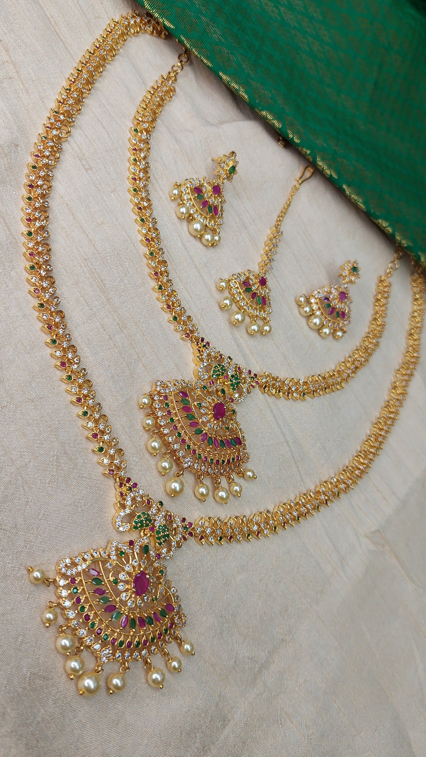 A.D. STONE BRIDAL SET 008