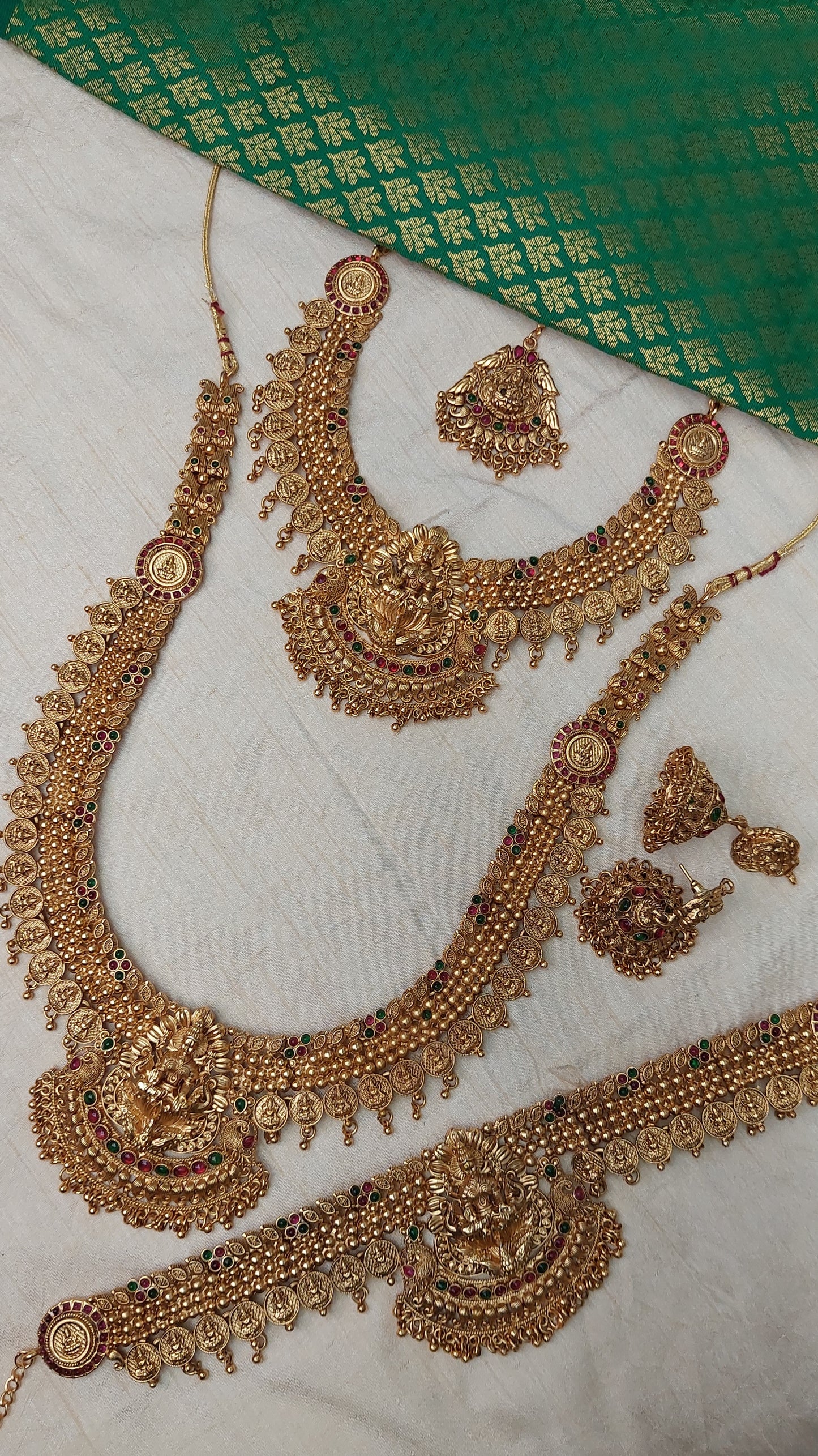 SHALINI (BRIDAL SET)