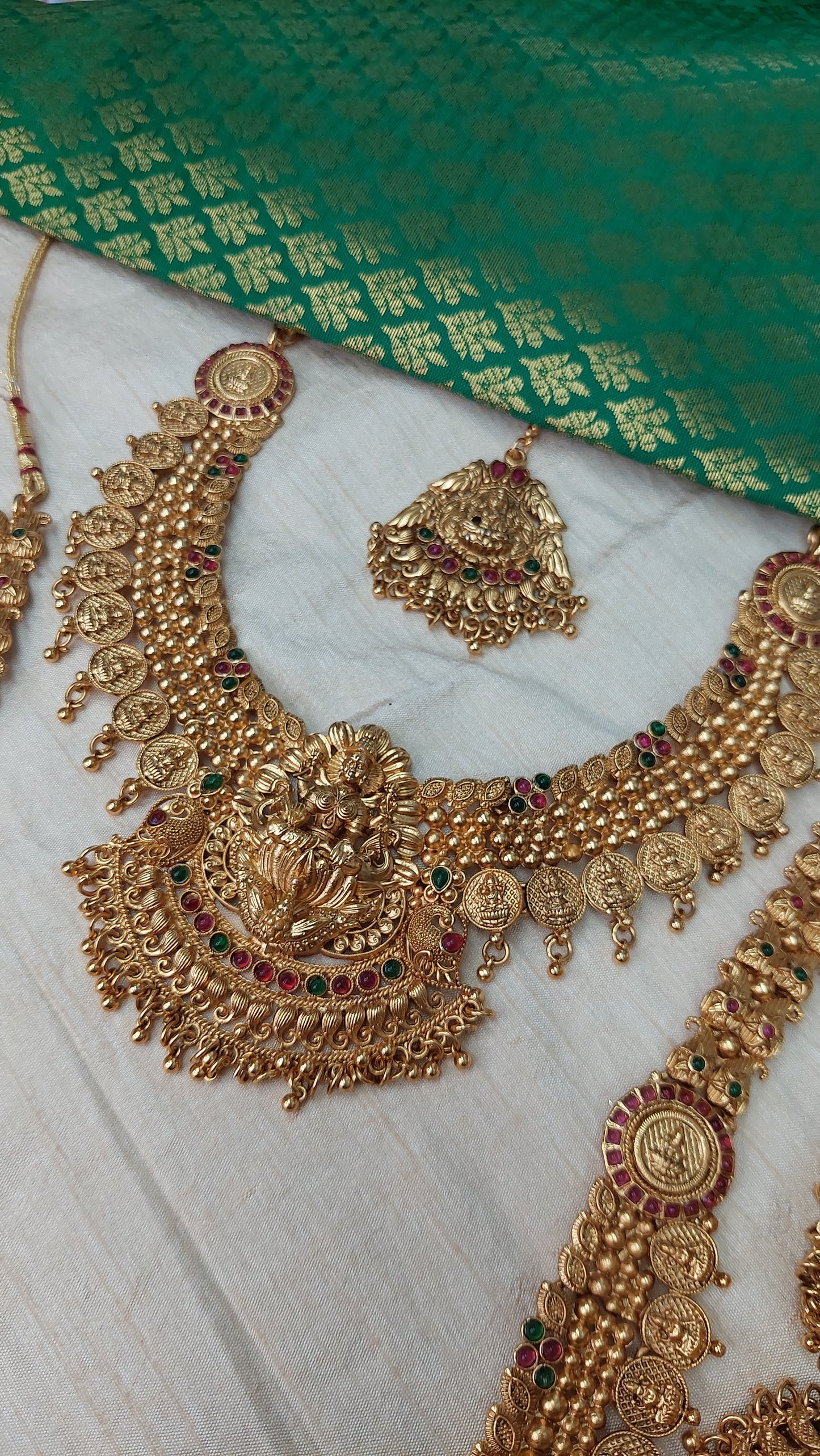 SHALINI (BRIDAL SET)