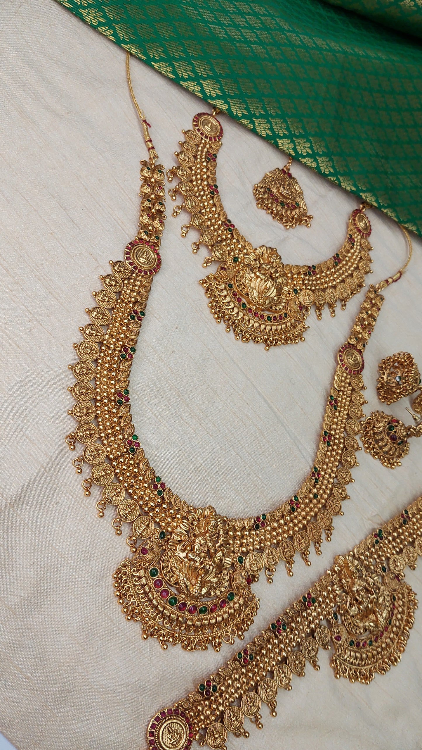SHALINI (BRIDAL SET)