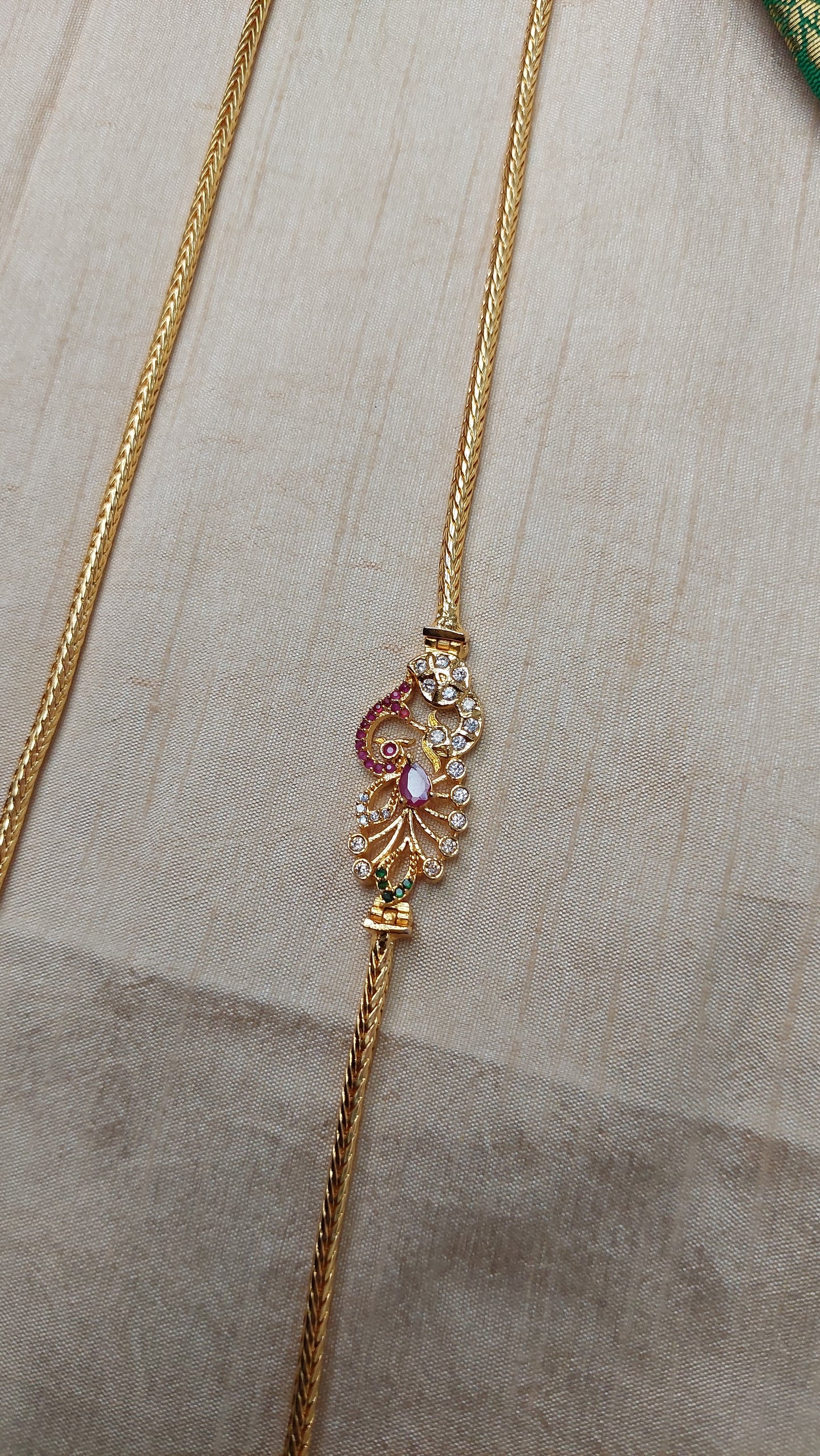 MUGAPU CHAIN DB013