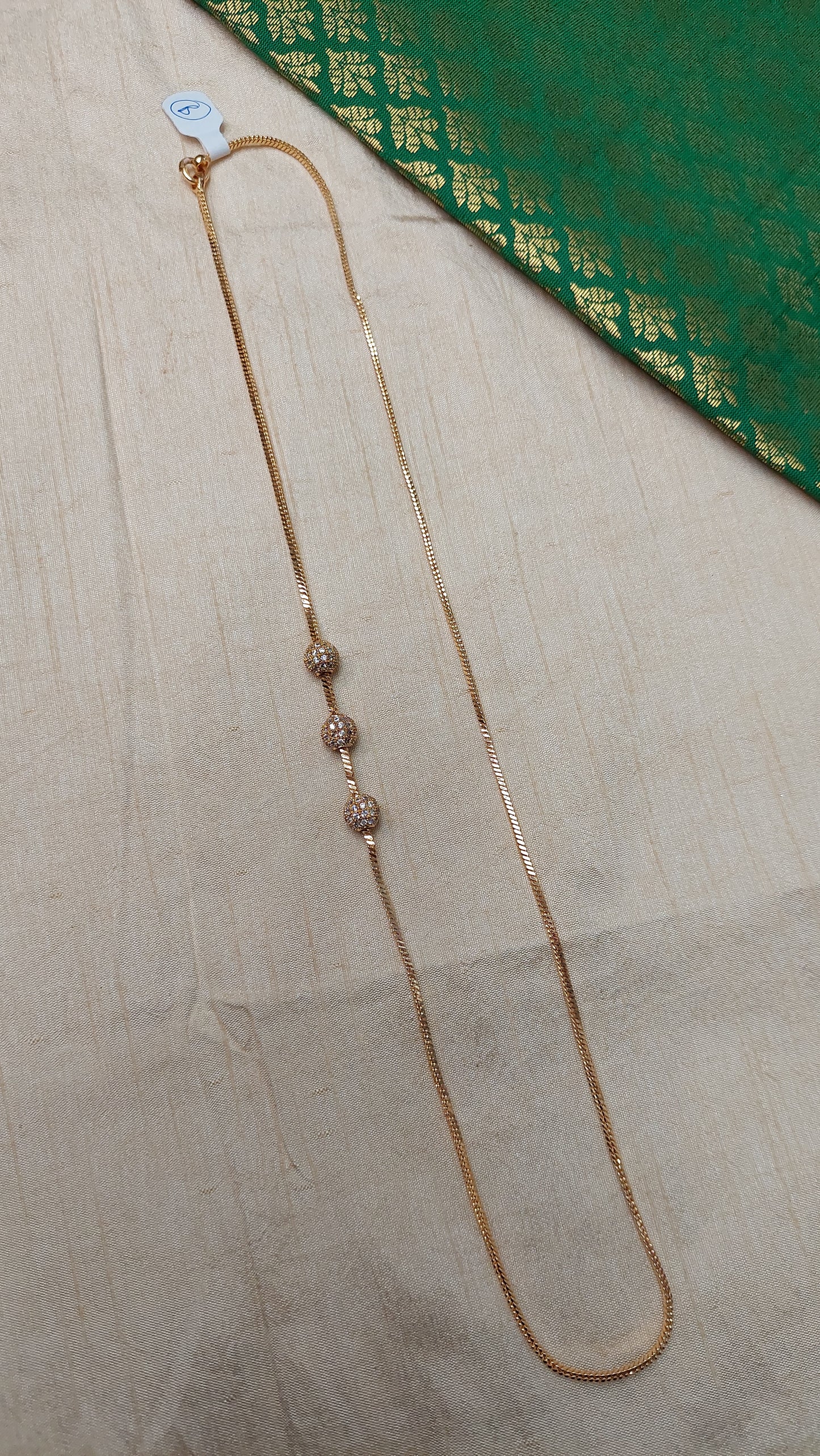MUGAPU CHAIN DB018