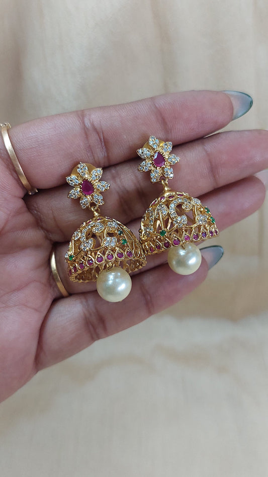 ANTIQUE GOLD A.D. STONE JUMKHAS E0262