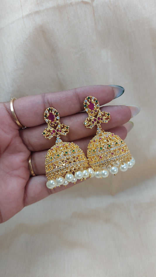 YELLOW GOLD A.D. STONE JUMKHAS E0264