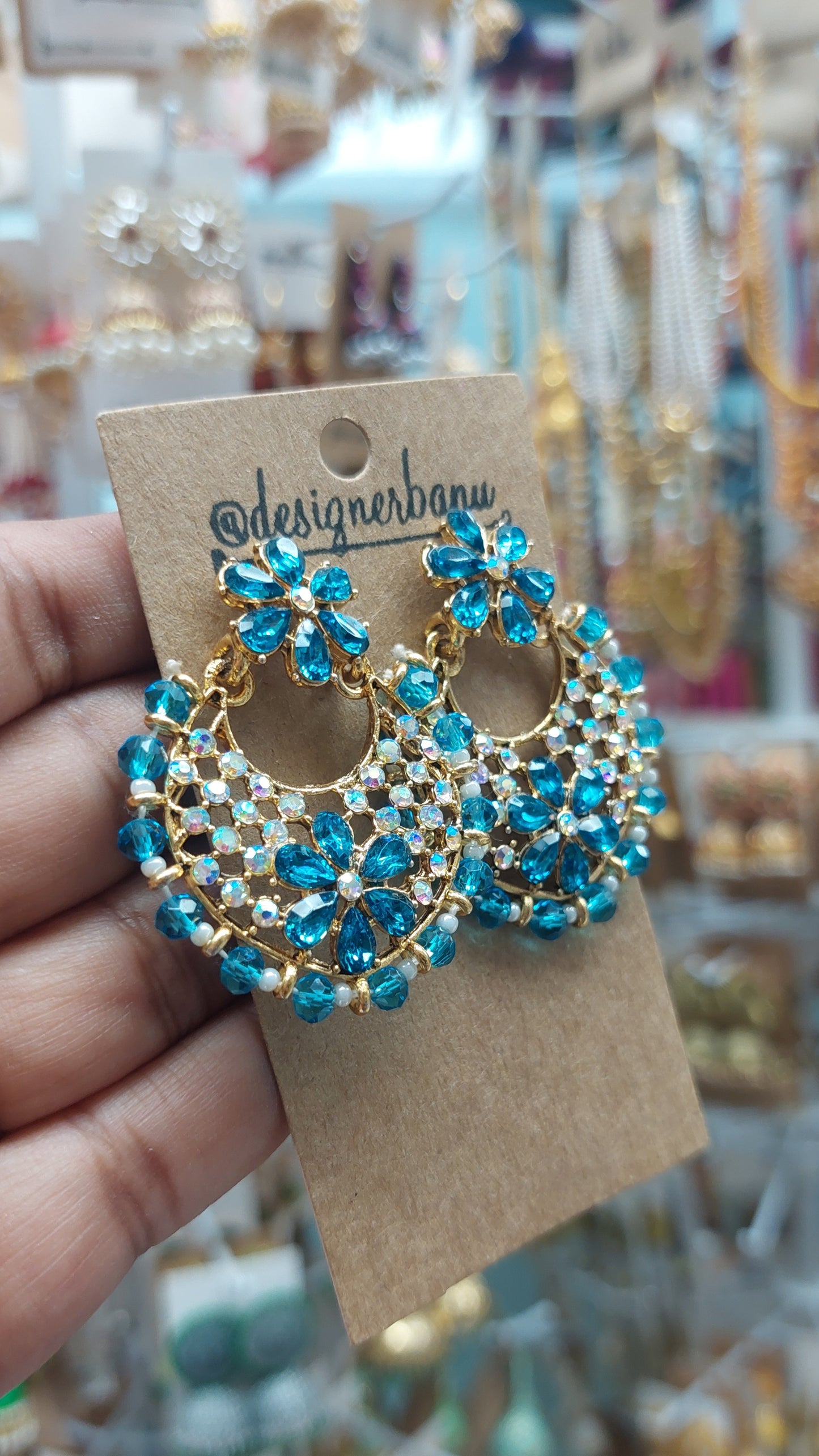 BLUE FASHION EARRING E0115