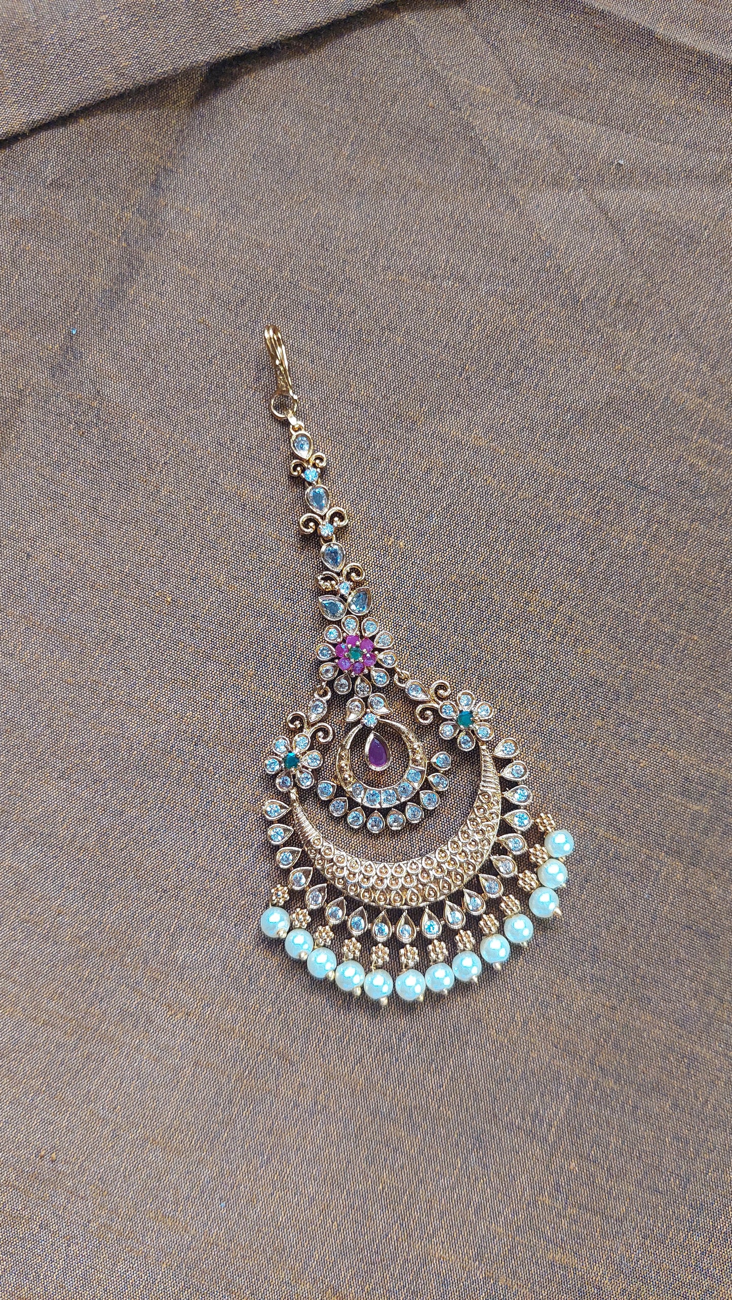 ANTIQUE GOLD TIKKHA DB0057