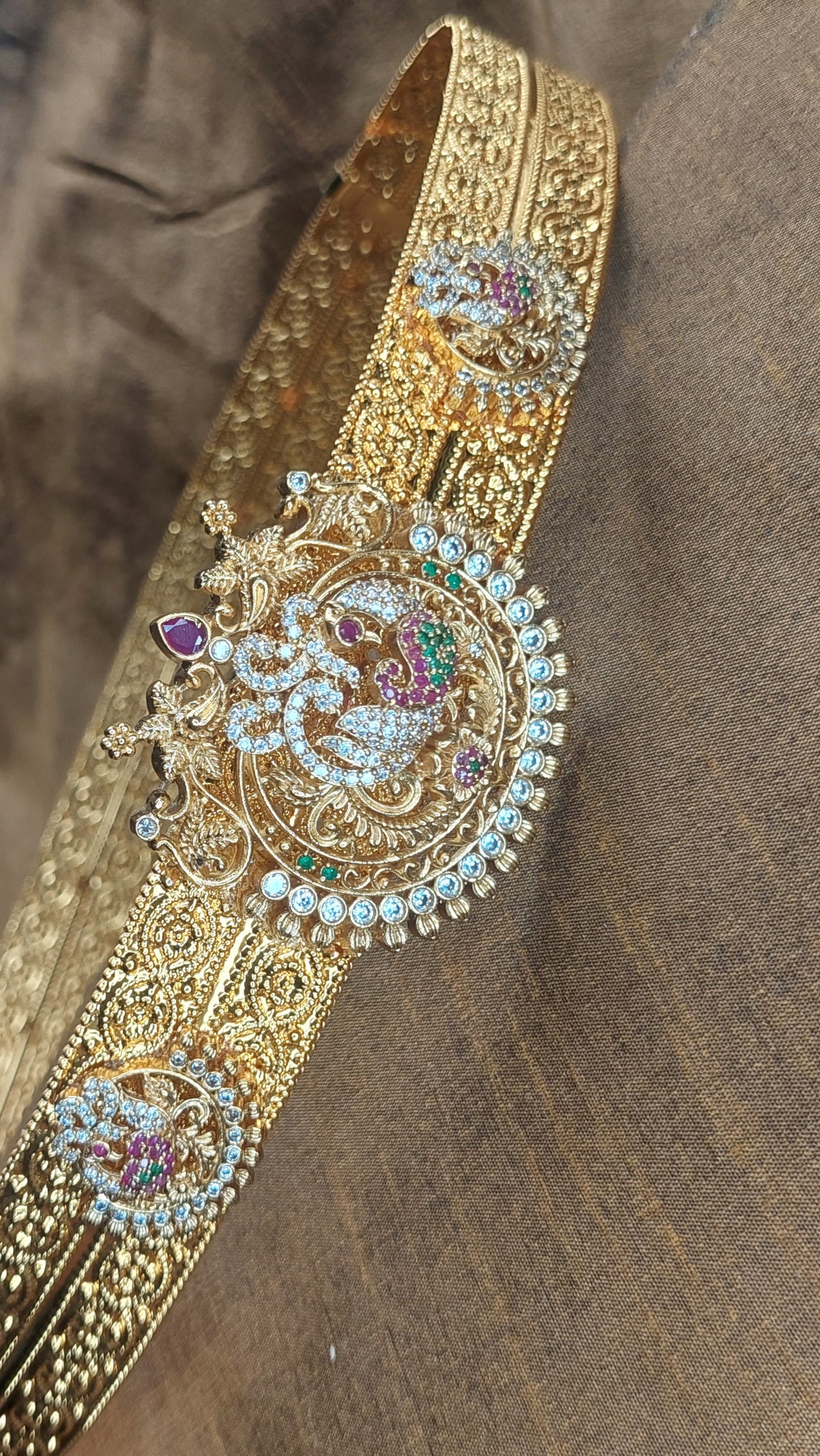 ANTIQUE GOLD HIP BELT