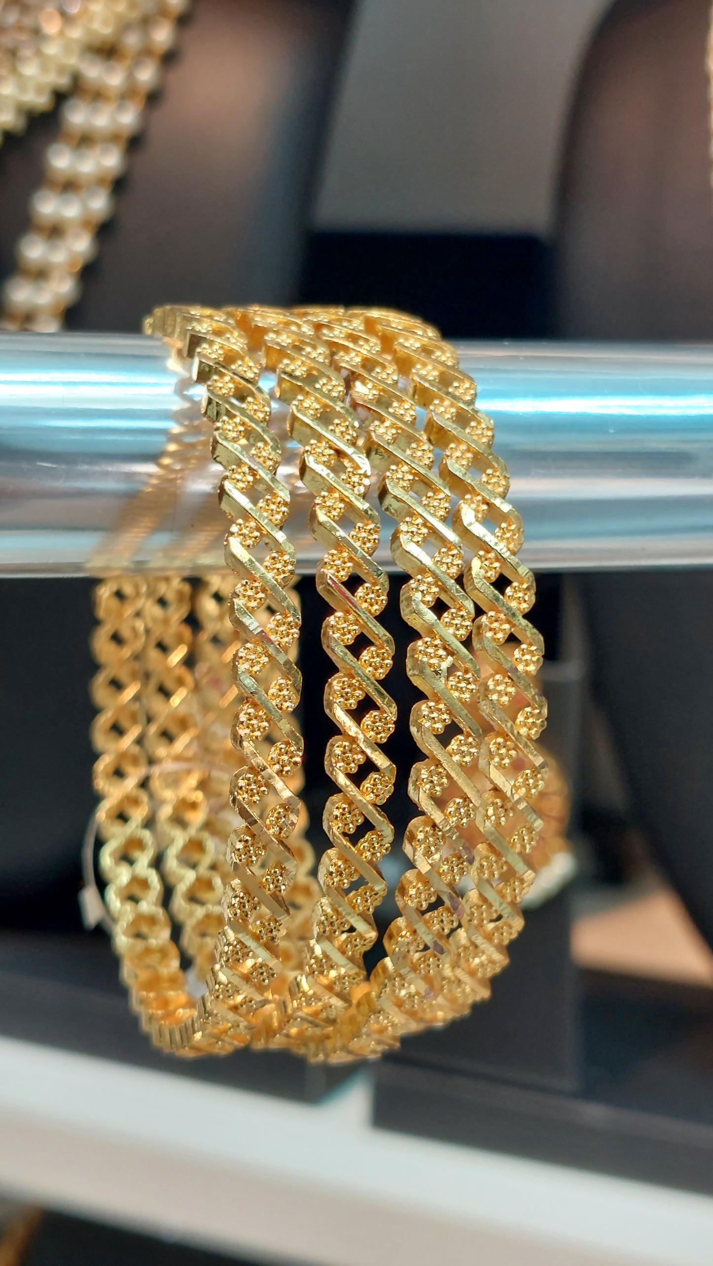 YELLOW GOLD BANGLE SET (2.8)