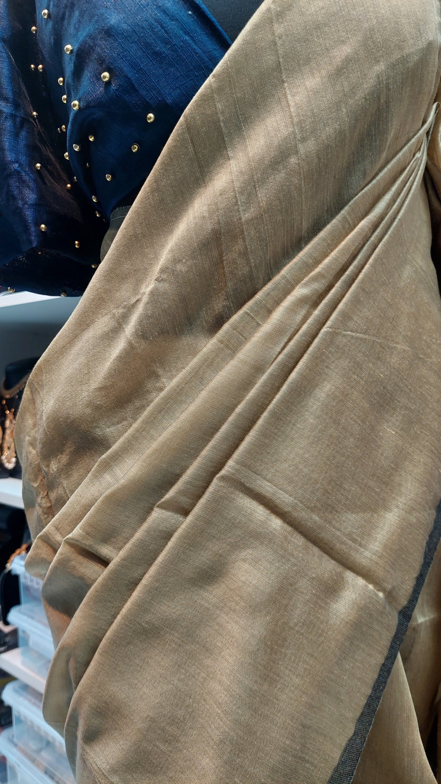 RUSTIC GOLD LINEN SAREE