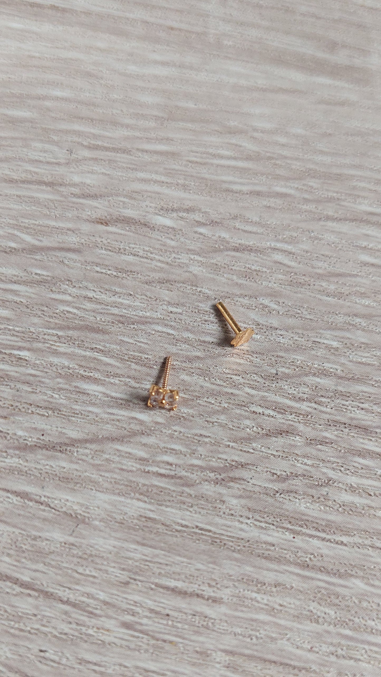 18ct Gold | CZ Nose Stud | 038