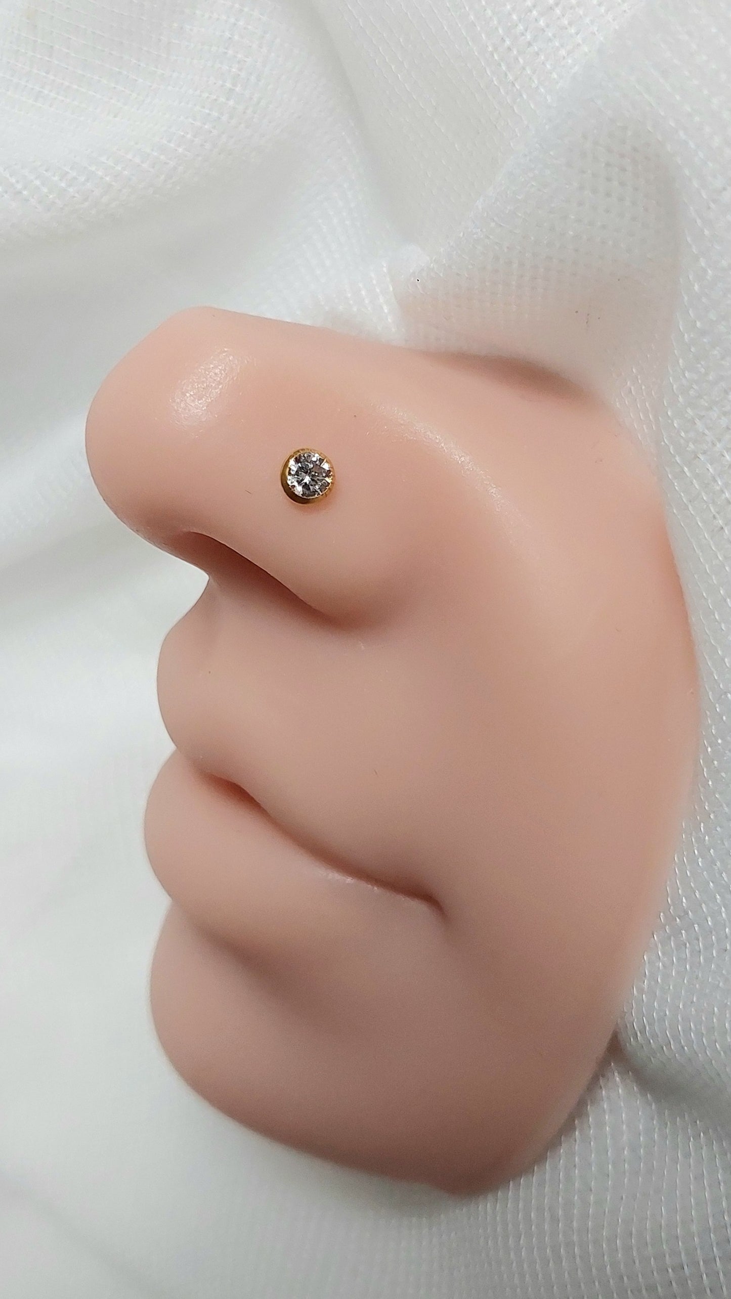 18ct Gold | CZ Nose Stud | 044