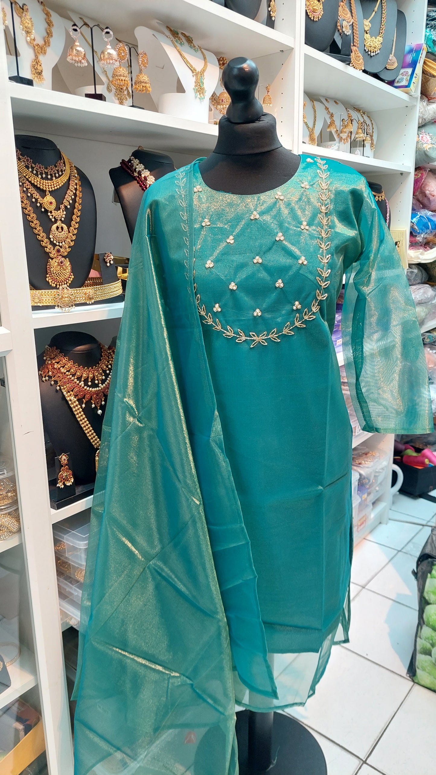 NET TISSUE KURTHI & DUPPATA 001