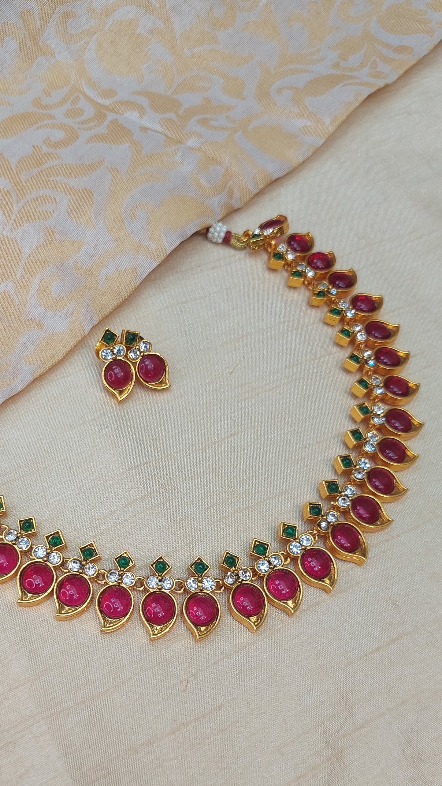 ANTIQUE TEARDROP SET 002