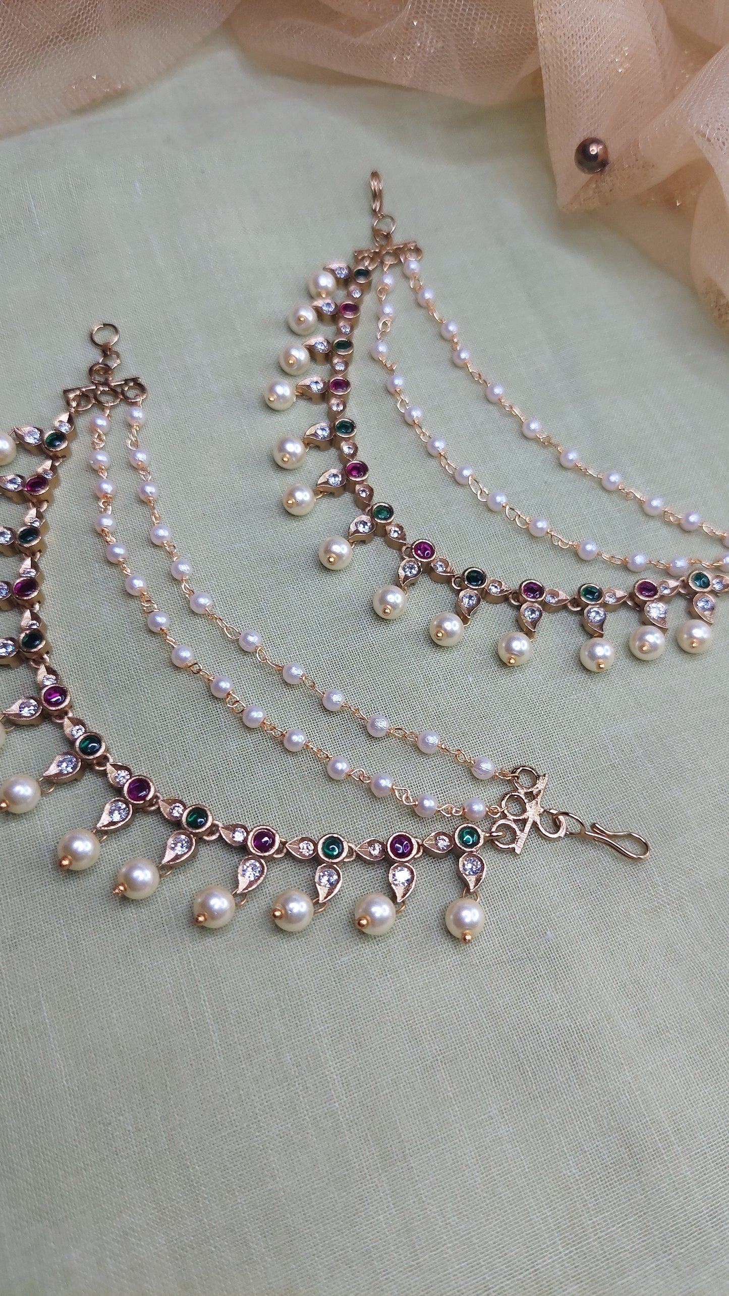 ANTIQUE GOLD EAR CHAINS 009