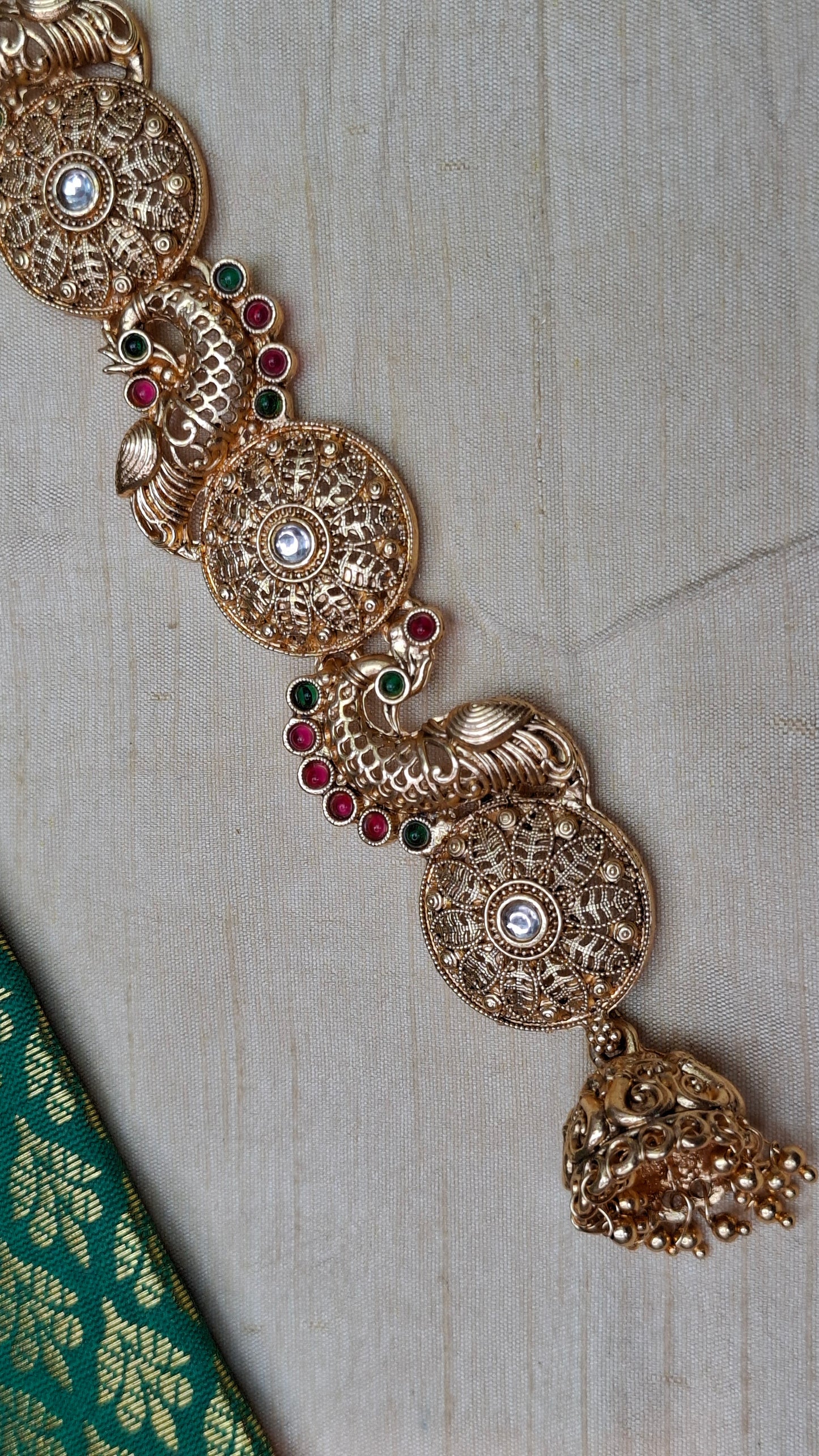 ANTIQUE HAIR JADAU