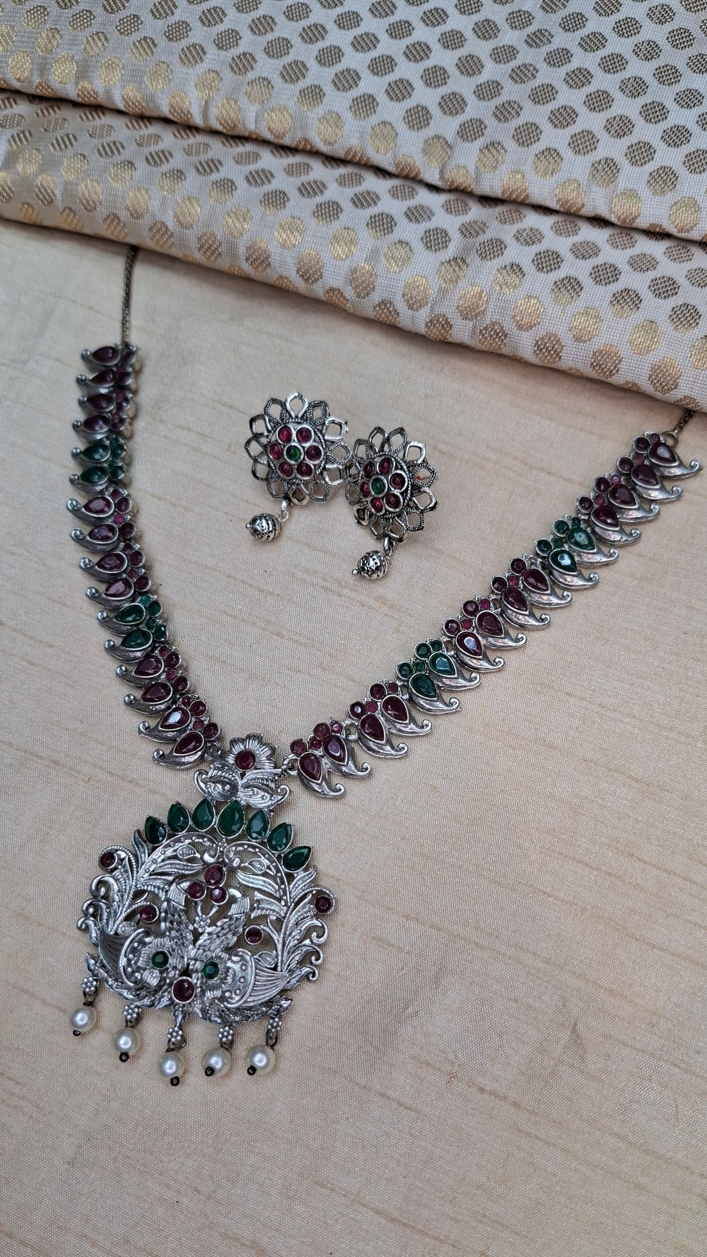 SILVER PEACOCK SET