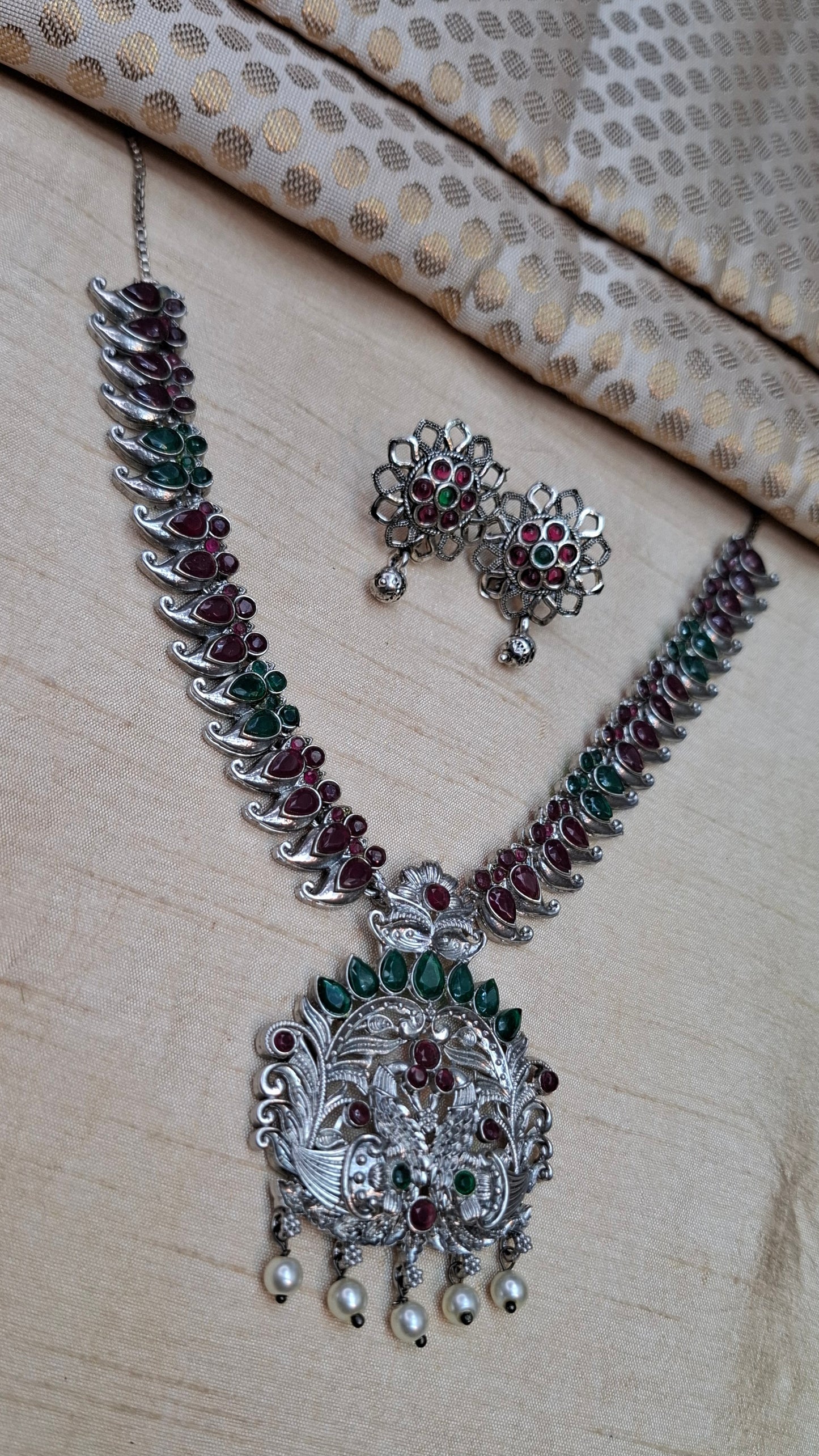 SILVER PEACOCK SET